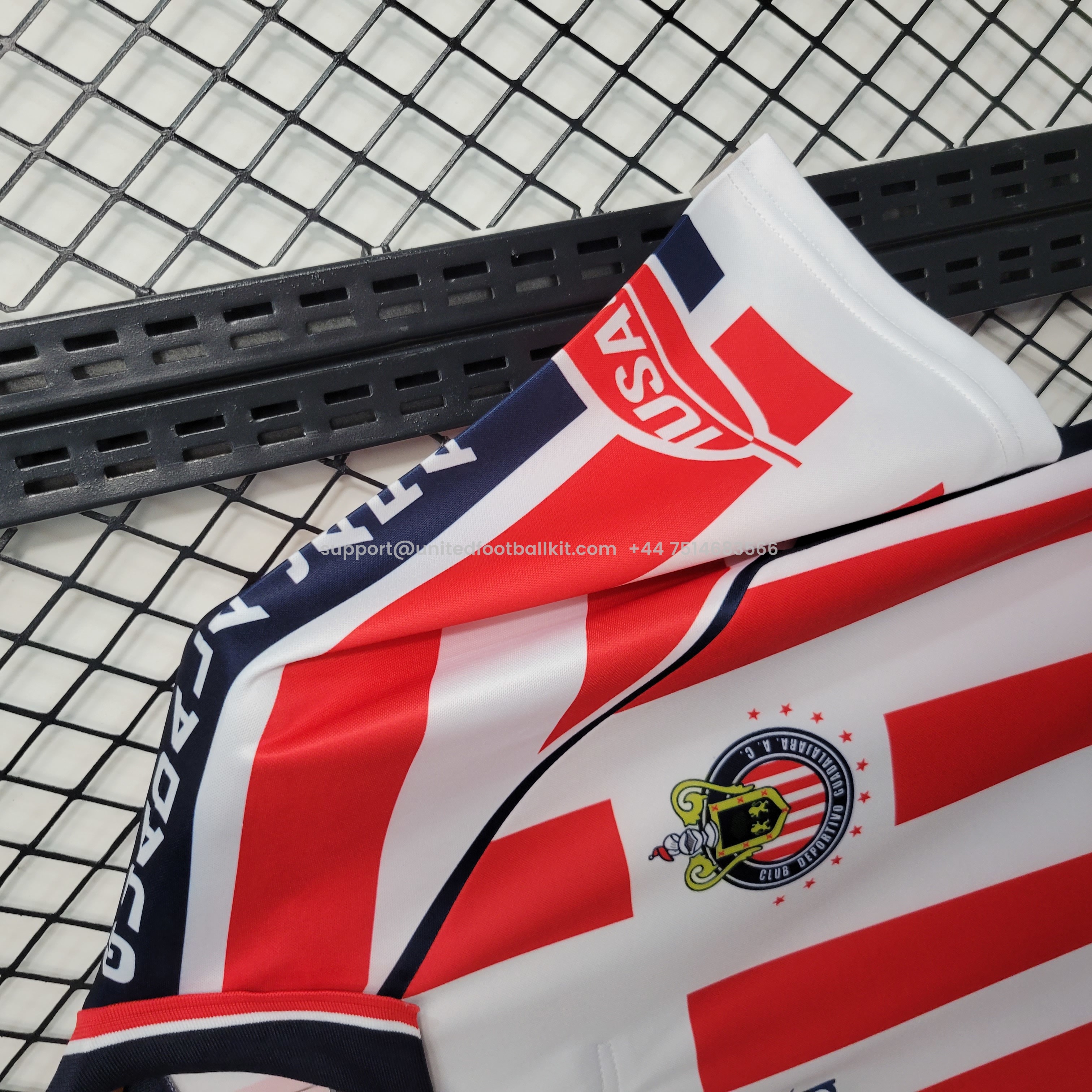 Unitedfootballkit.com | Retro Chivas de Guadalajara 02-03 Home Stadium Jersey -Customize Name, Number and Patch | Worldwide Shipping