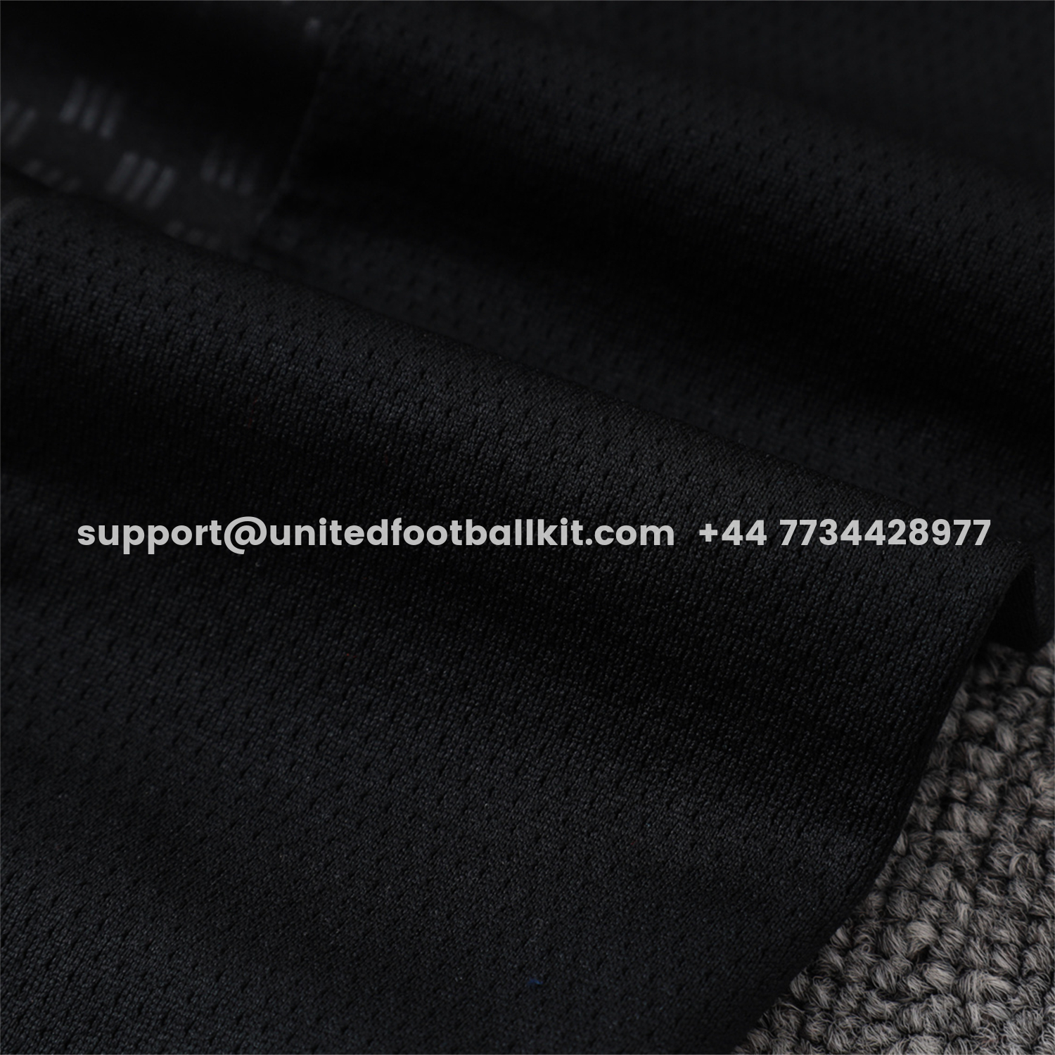 Unitedfootballkit.com | Arsenal 26-27 Vest Training Set - Red Edge Black Vest & Shorts -Customize Name, Number and Patch | Worldwide Shipping