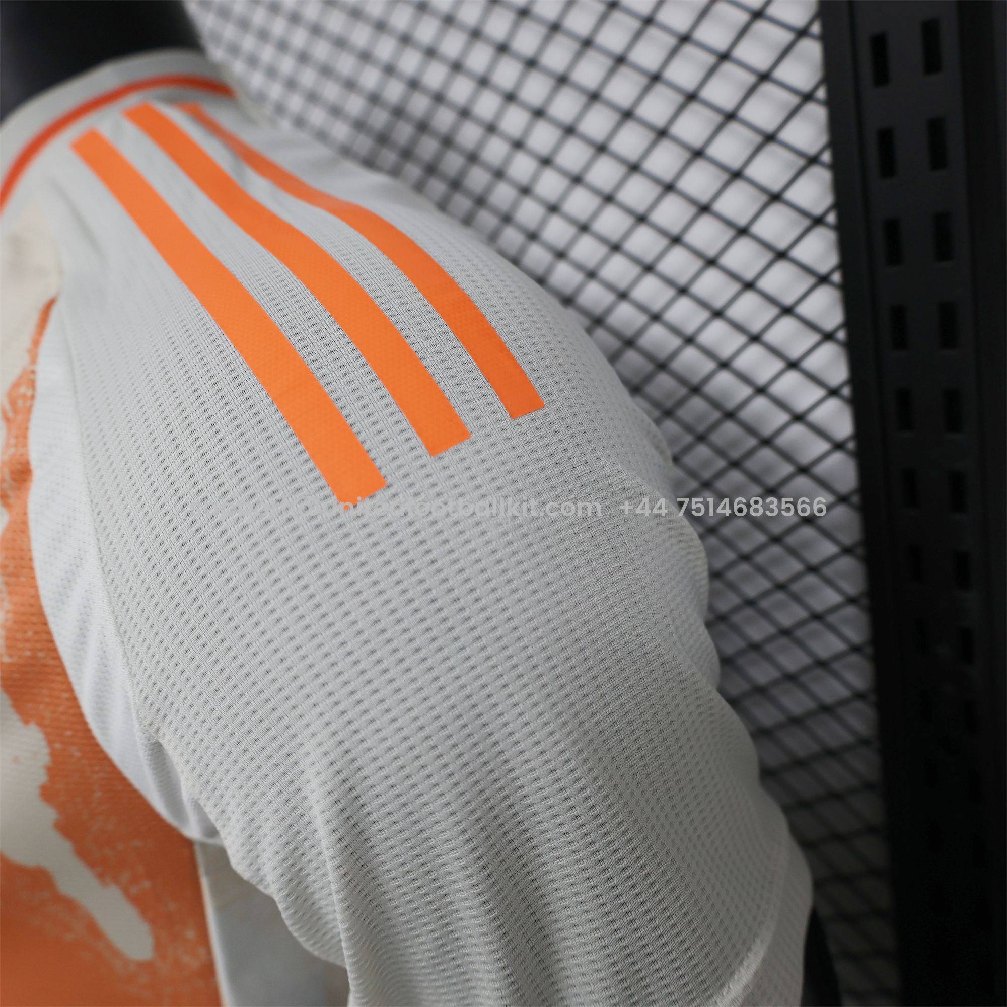 Unitedfootballkit.com | AS Roma 24-25 Away Jersey - Player Version -Customize Name, Number and Patch | Worldwide Shipping