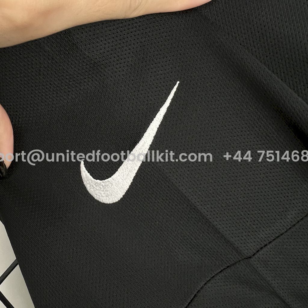 Unitedfootballkit.com | Retro Brazil 2004 Black GK Special Long Sleeves Jersey -Customize Name, Number and Patch | Worldwide Shipping