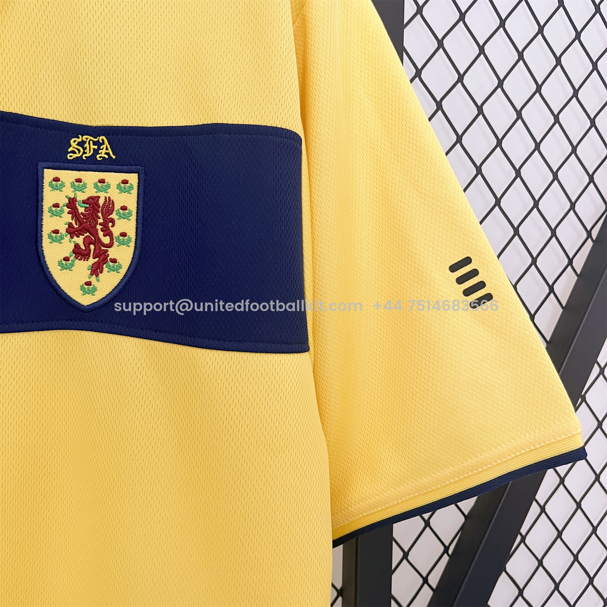 Unitedfootballkit.com | Retro S-c-o.t l.a-n.d 2002 Away Jersey -Customize Name, Number and Patch | Worldwide Shipping