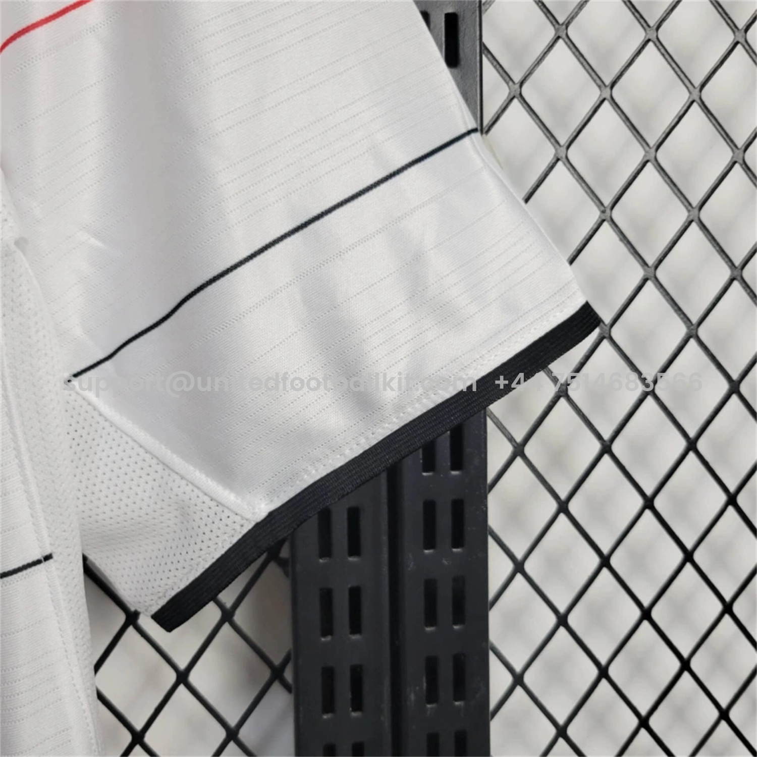 Unitedfootballkit.com | Retro Manchester United 04-06 Third Jersey -Customize Name, Number and Patch | Worldwide Shipping