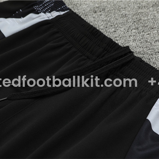 Unitedfootballkit.com | Manchester United 24-25 Long Sleeve Training Set - Black -Customize Name, Number and Patch | Worldwide Shipping