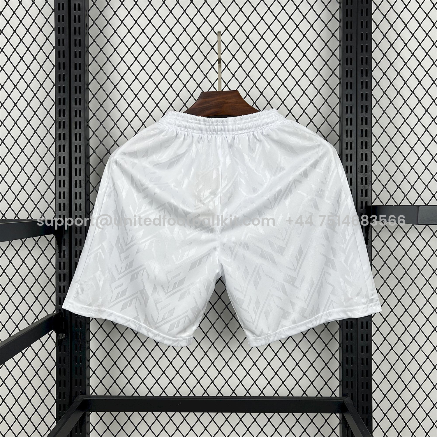 Unitedfootballkit.com | Real Betis 24-25 Home Shorts - Fans Version -Customize Name, Number and Patch | Worldwide Shipping