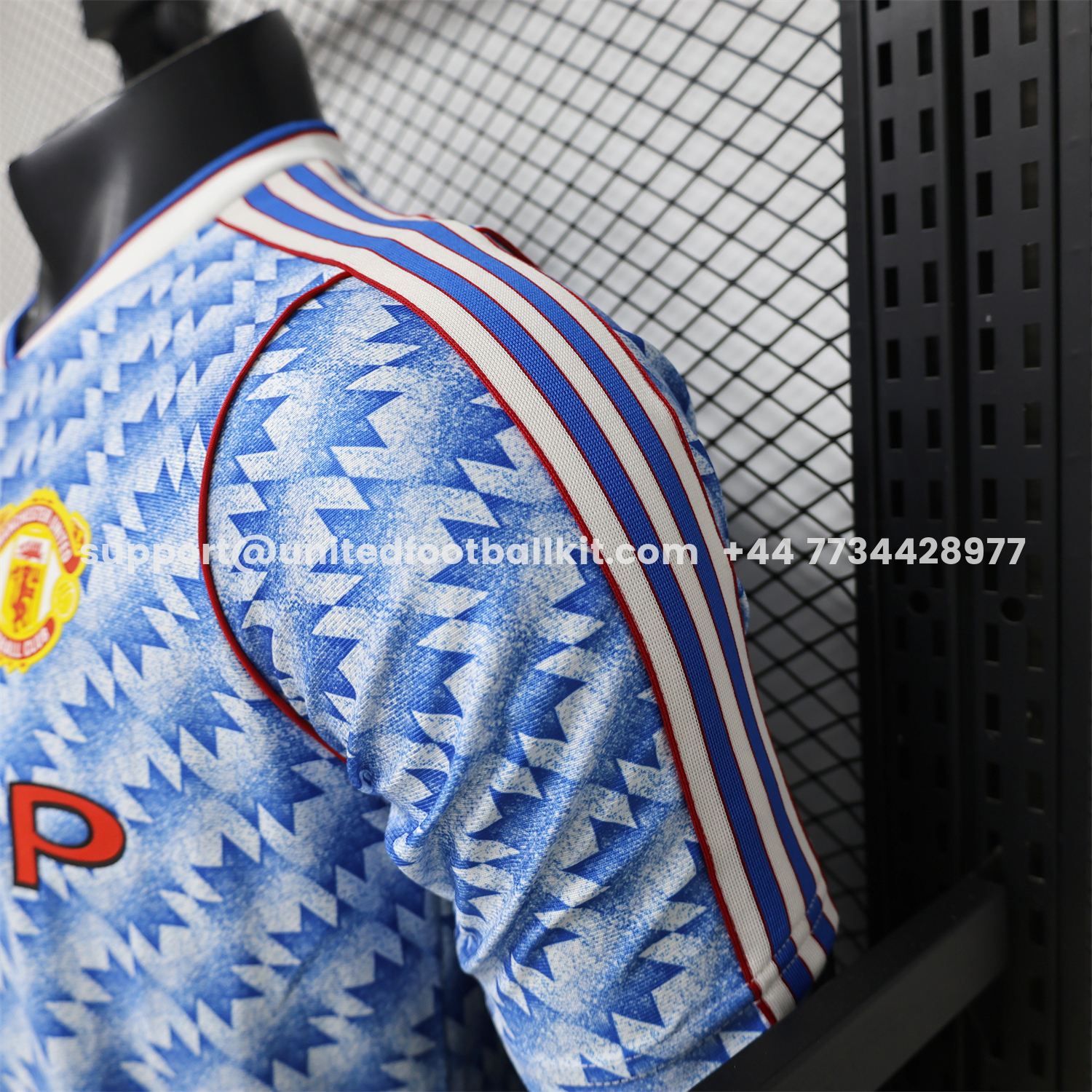 Unitedfootballkit.com | Manchester United 26-27 Terrace Icon Retro Casual Style Blue Jersey - Player Version -Customize Name, Number and Patch | Worldwide Shipping