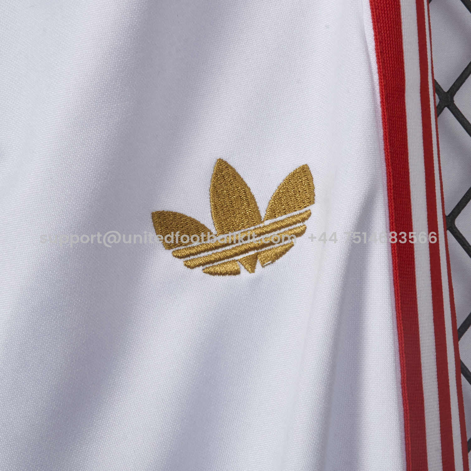 Unitedfootballkit.com | Bayern Munich 2025 125th Anniversary 1/4-Zip Long Sleeves Training Set - White -Customize Name, Number and Patch | Worldwide Shipping