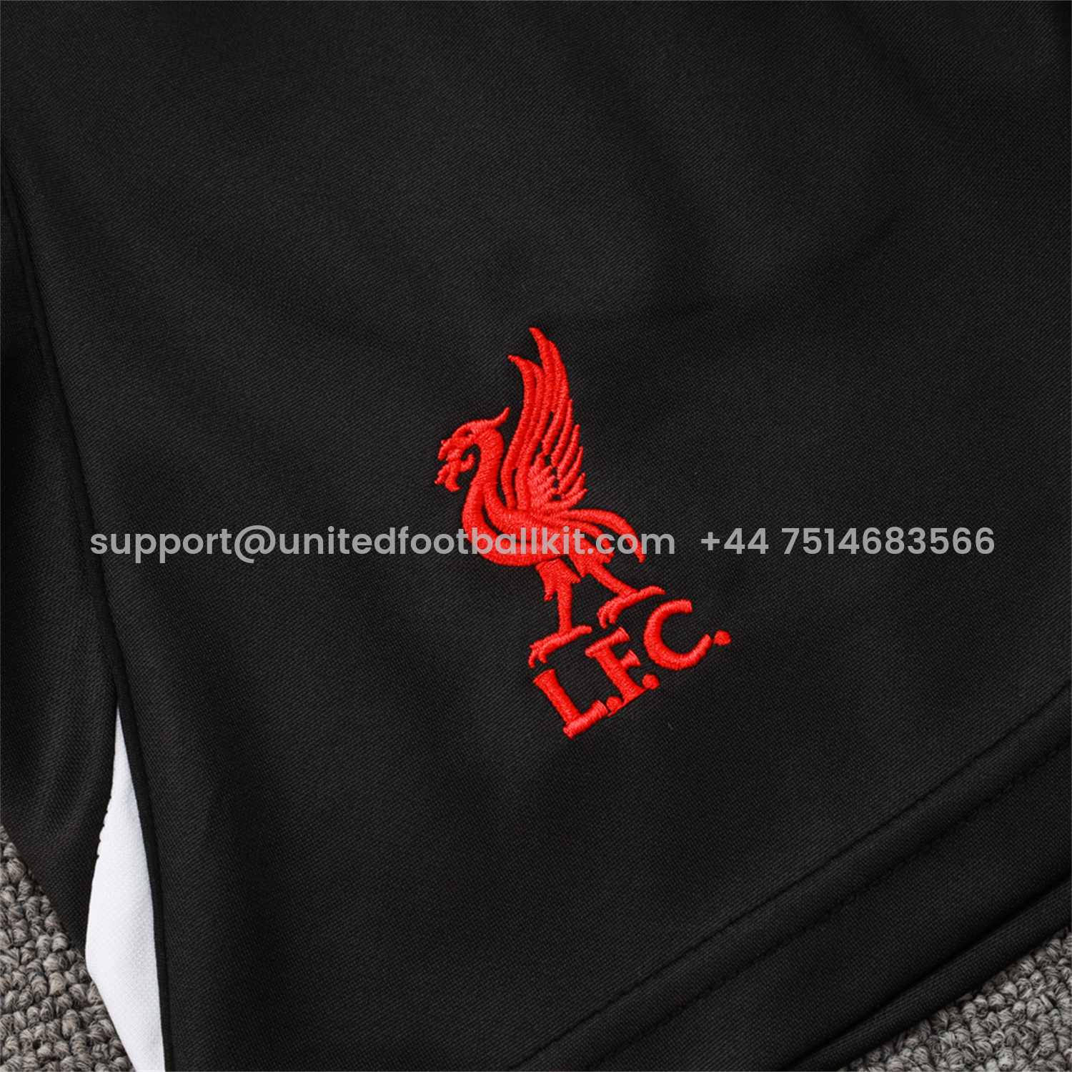 Unitedfootballkit.com | Liver.pool 25-26 Vest Training Set - Black Vest & Black Shorts -Customize Name, Number and Patch | Worldwide Shipping