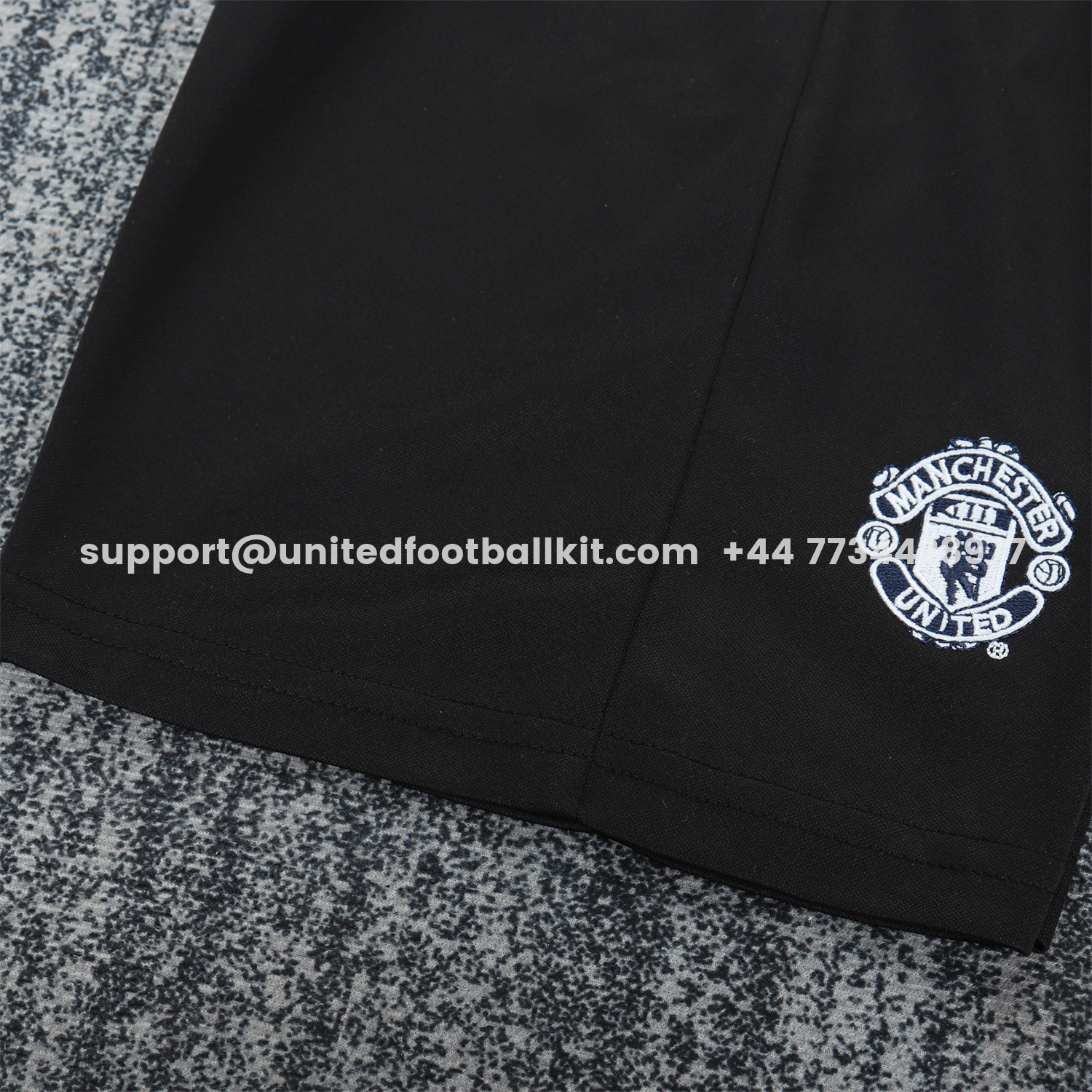 Unitedfootballkit.com | Retro Manchester United 1999-00 Away Kids Kit -Customize Name, Number and Patch | Worldwide Shipping