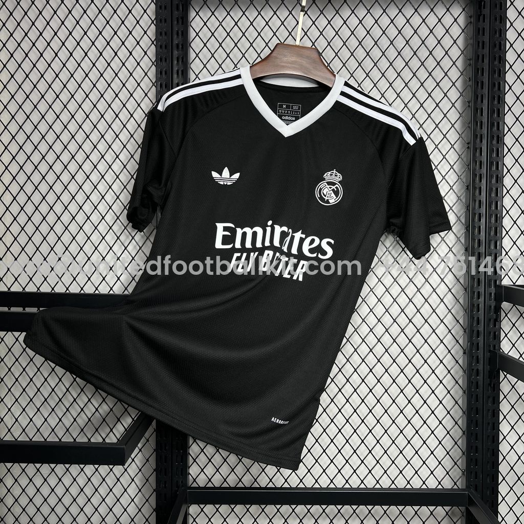 Unitedfootballkit.com | Real Madrid 24-25 Third Goalkeeper Black Jersey - Fans Version -Customize Name, Number and Patch | Worldwide Shipping