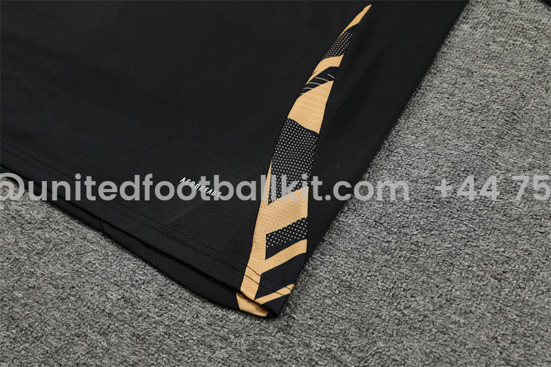 Unitedfootballkit.com | Real Madrid 24-25 Short-Sleeve Training Set - Black Gold -Customize Name, Number and Patch | Worldwide Shipping