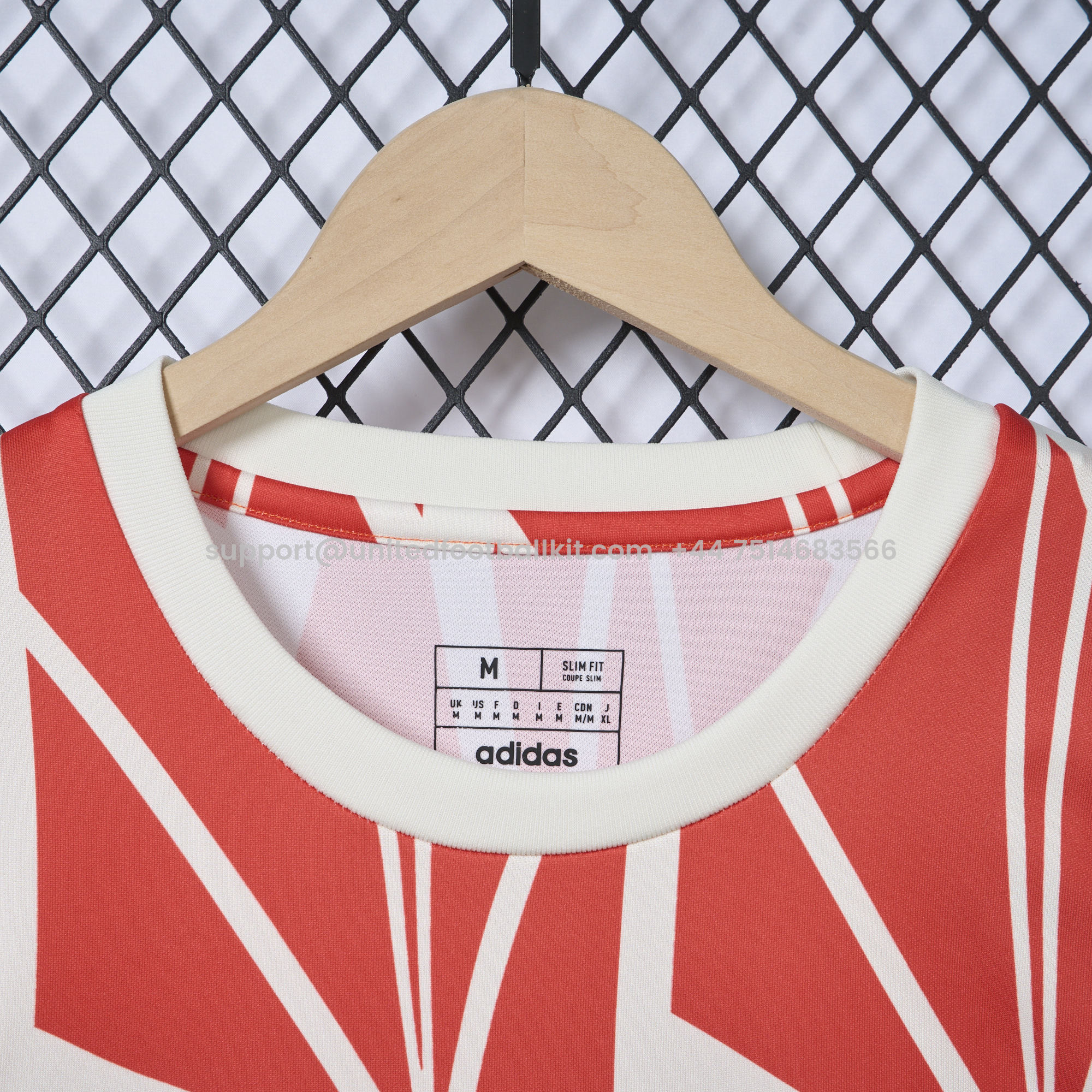 Unitedfootballkit.com | Bayern Munich 24-25 Red Pre-Match Training Jersey - Fans Version -Customize Name, Number and Patch | Worldwide Shipping