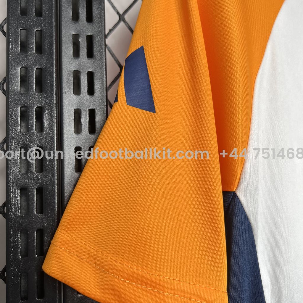 Unitedfootballkit.com | Real Madrid 24-25 White Pre-Match Jersey - Fans Version -Customize Name, Number and Patch | Worldwide Shipping