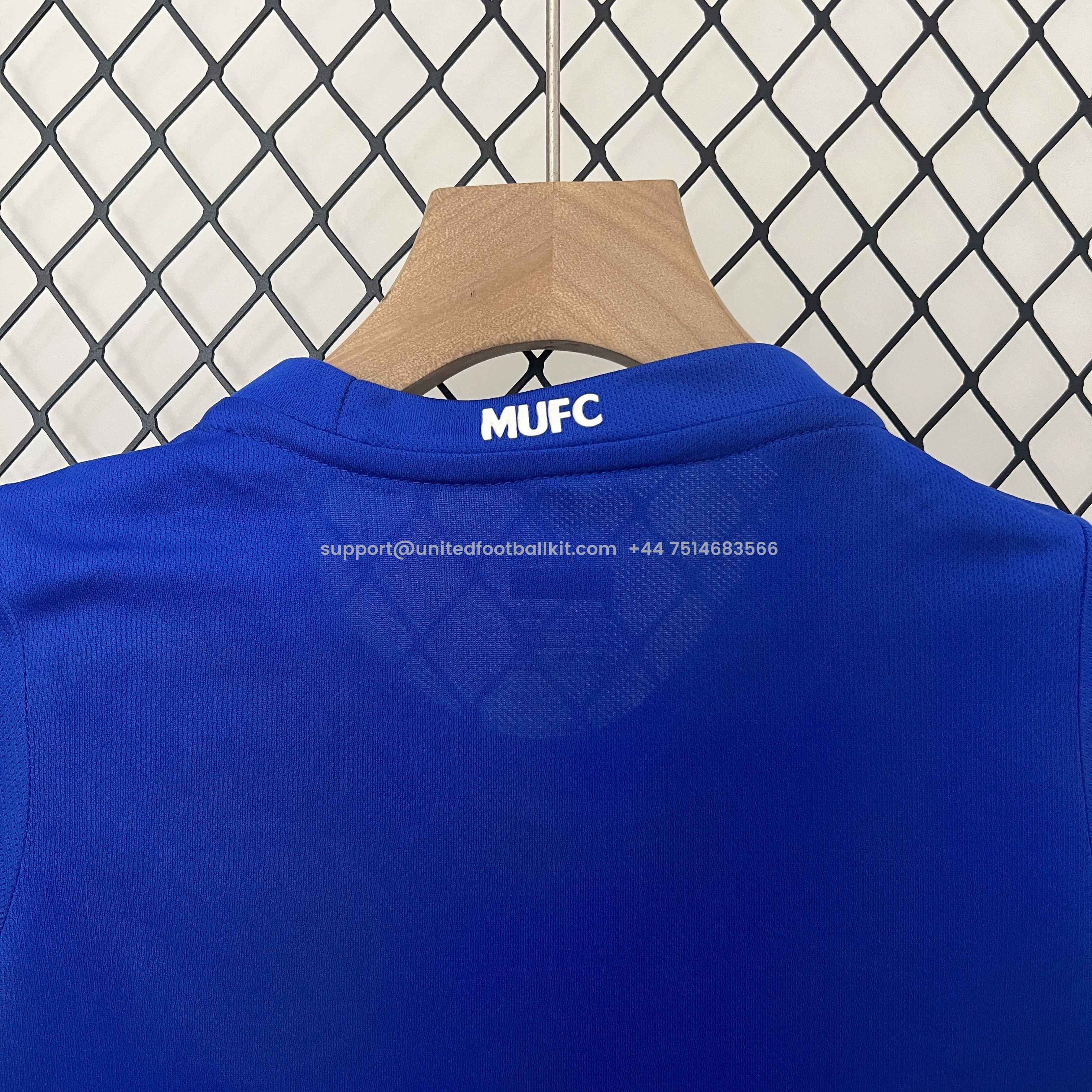 Unitedfootballkit.com | Retro Manchester United 2008-09 Third Kids Kit -Customize Name, Number and Patch | Worldwide Shipping