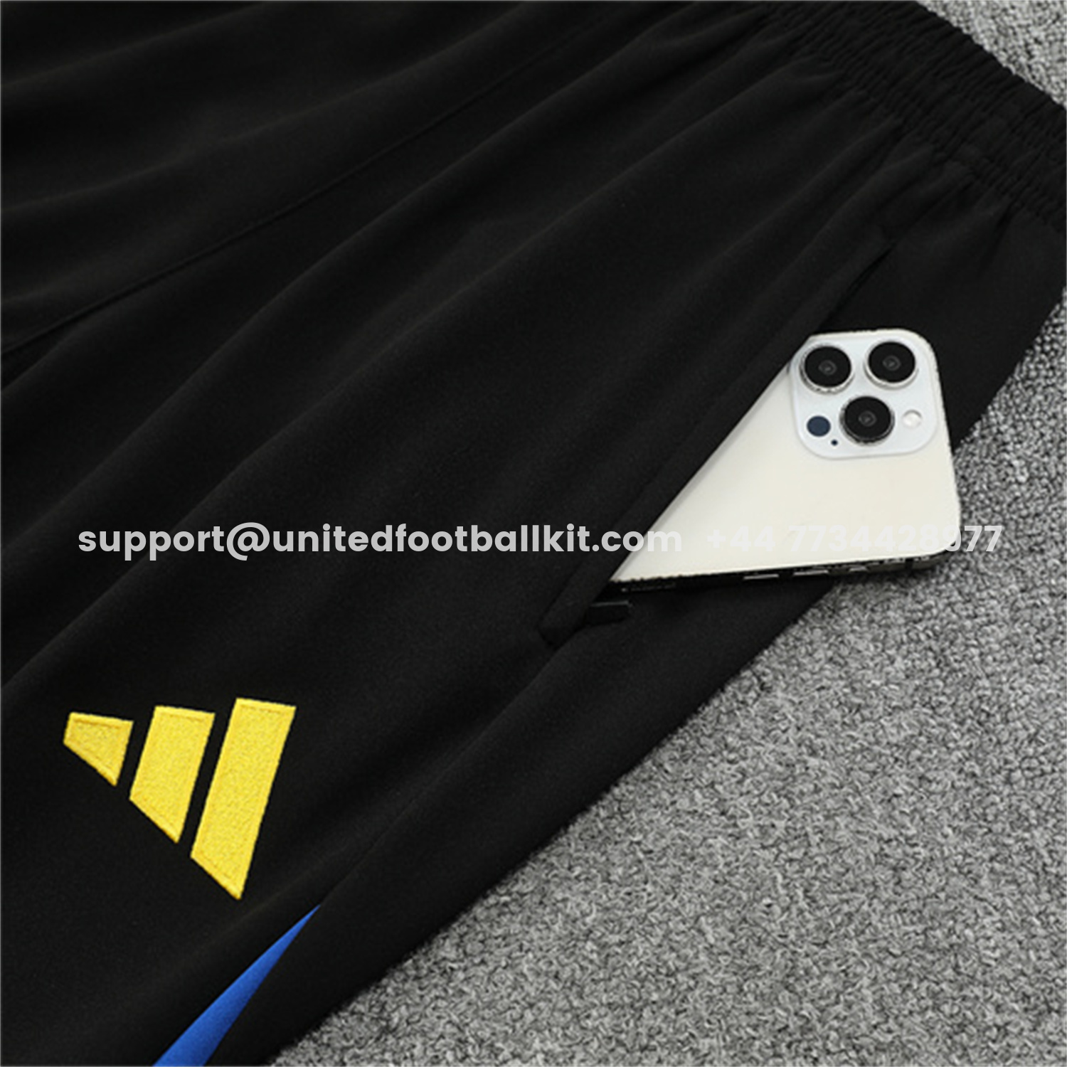 Unitedfootballkit.com | Manchester United 25-26 Long Sleeve Training Set - Black Top & Black Pants -Customize Name, Number and Patch | Worldwide Shipping
