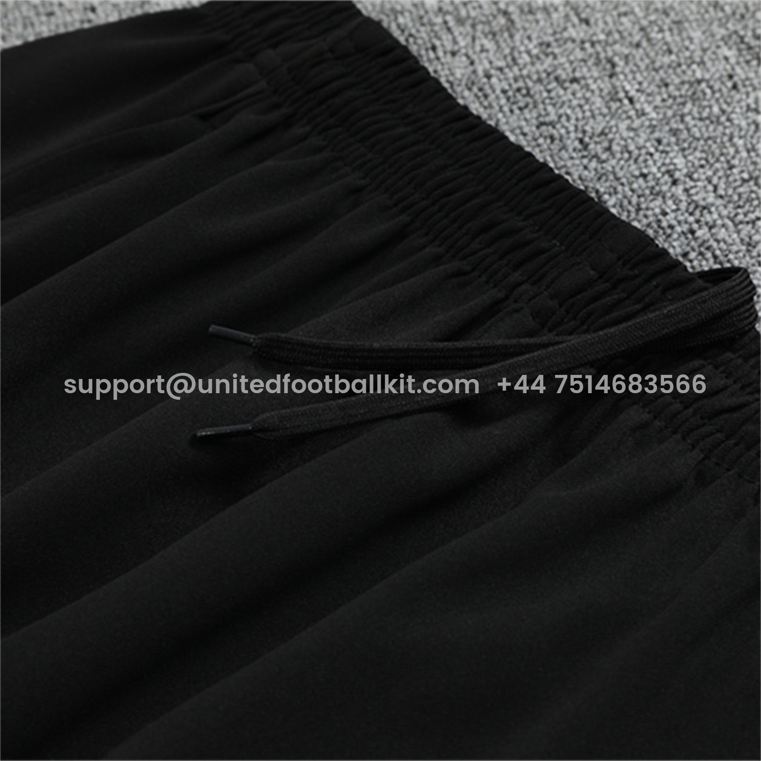 Unitedfootballkit.com | Manchester United 25-26 Long Sleeves Training Set - Purple Top & Black Pants -Customize Name, Number and Patch | Worldwide Shipping