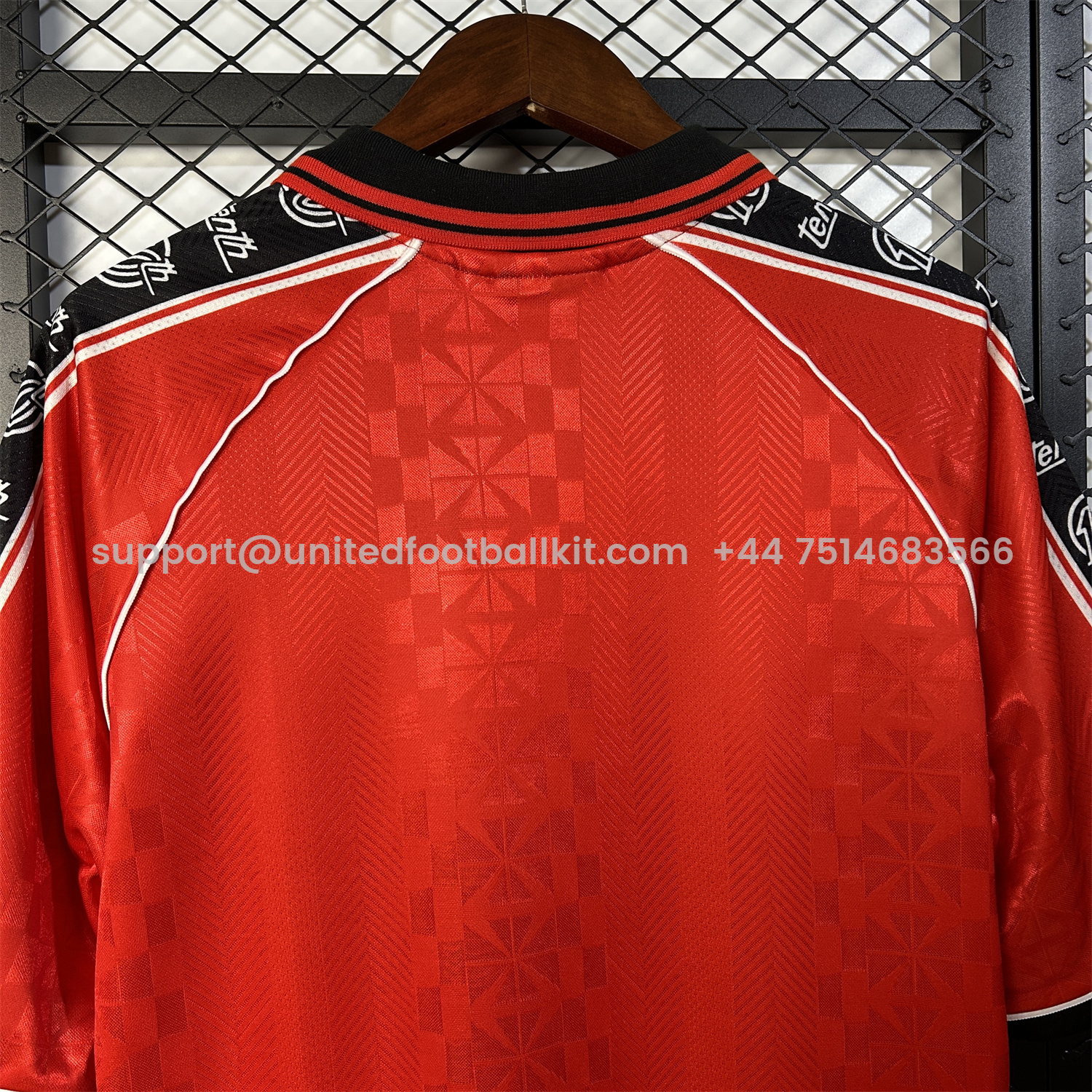 Unitedfootballkit.com | Retro Mallorca 1996-97 Home Jersey -Customize Name, Number and Patch | Worldwide Shipping