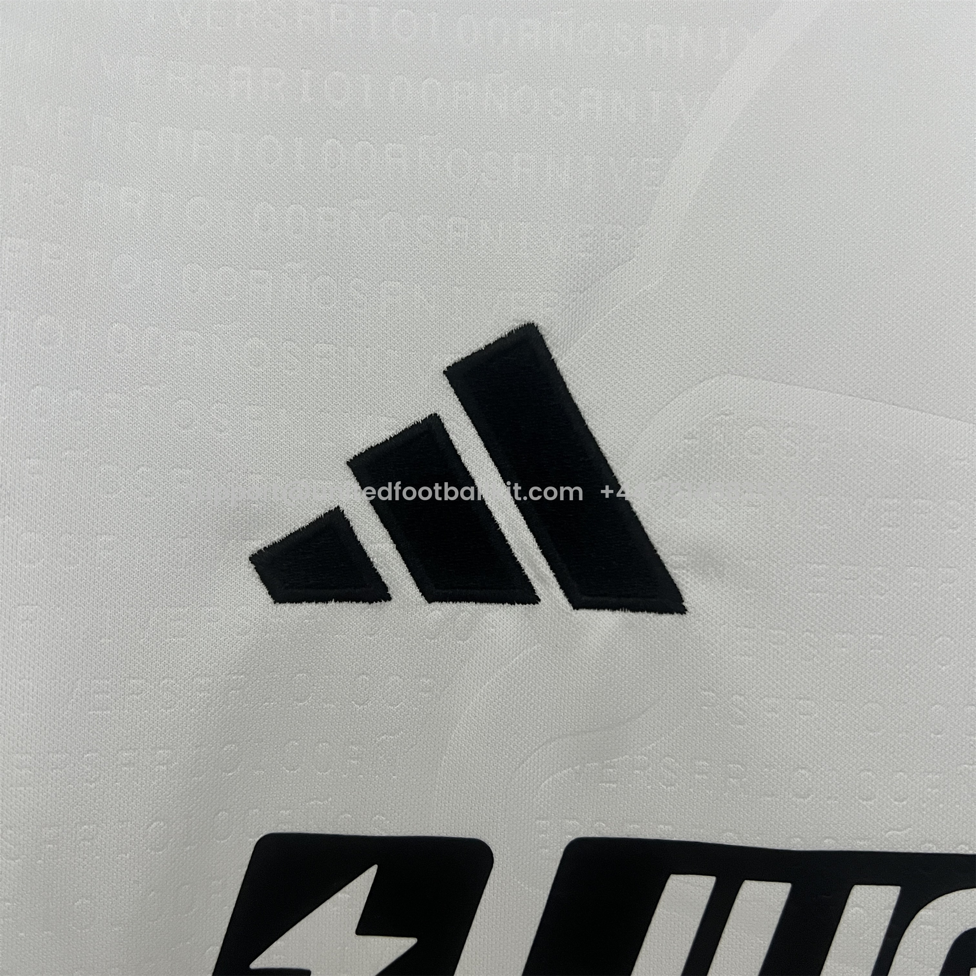 Unitedfootballkit.com | Colo Colo 2025 Home Jersey - Fans Version -Customize Name, Number and Patch | Worldwide Shipping