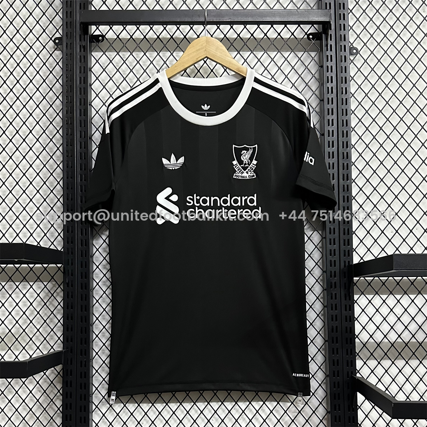 Unitedfootballkit.com | Liver.pool 25-26 Black Trefoil Goalkeeper Jersey - Fans Version -Customize Name, Number and Patch | Worldwide Shipping