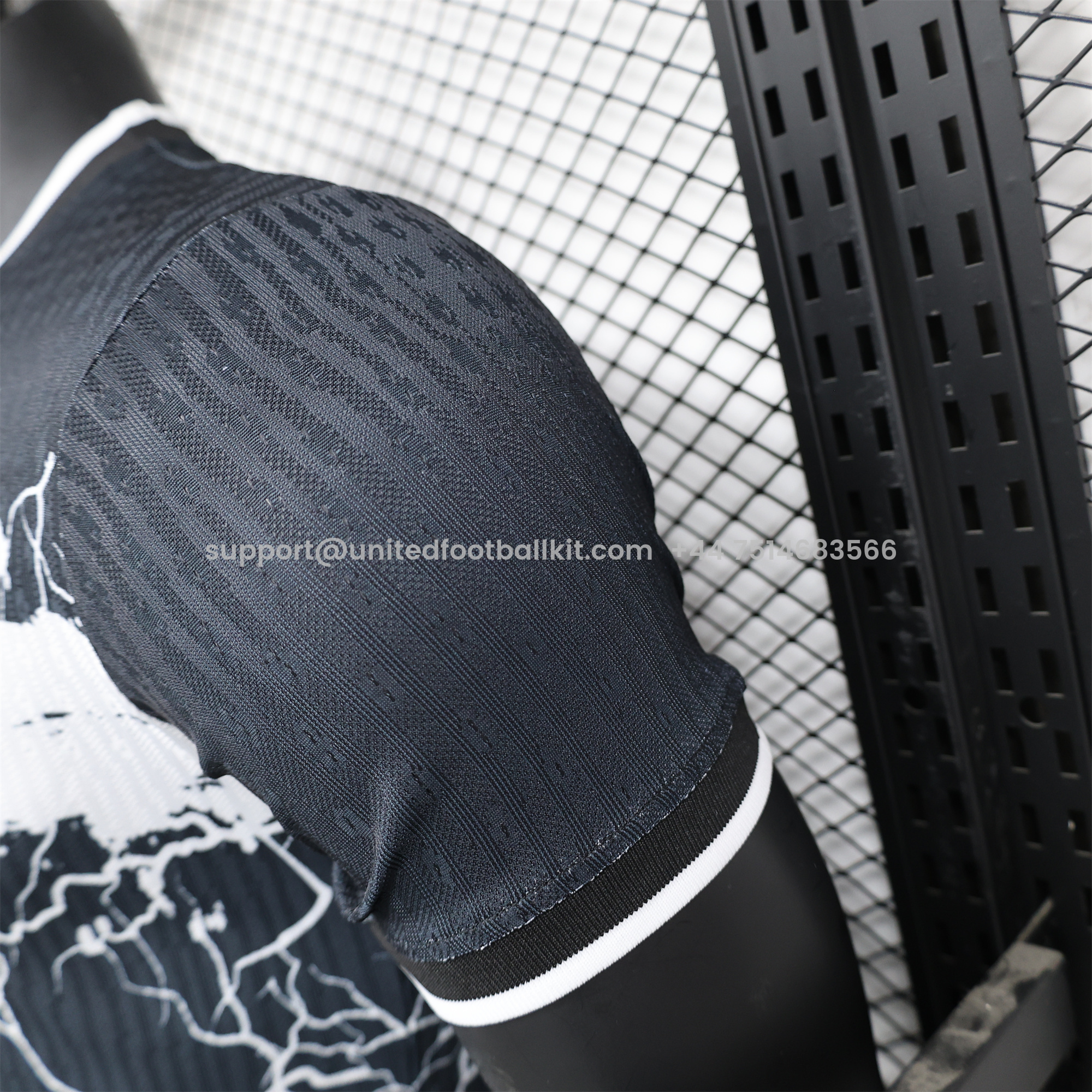 Unitedfootballkit.com | Barcelona 24-25 White Lightning Special Edition Black Jersey - Player Version -Customize Name, Number and Patch | Worldwide Shipping