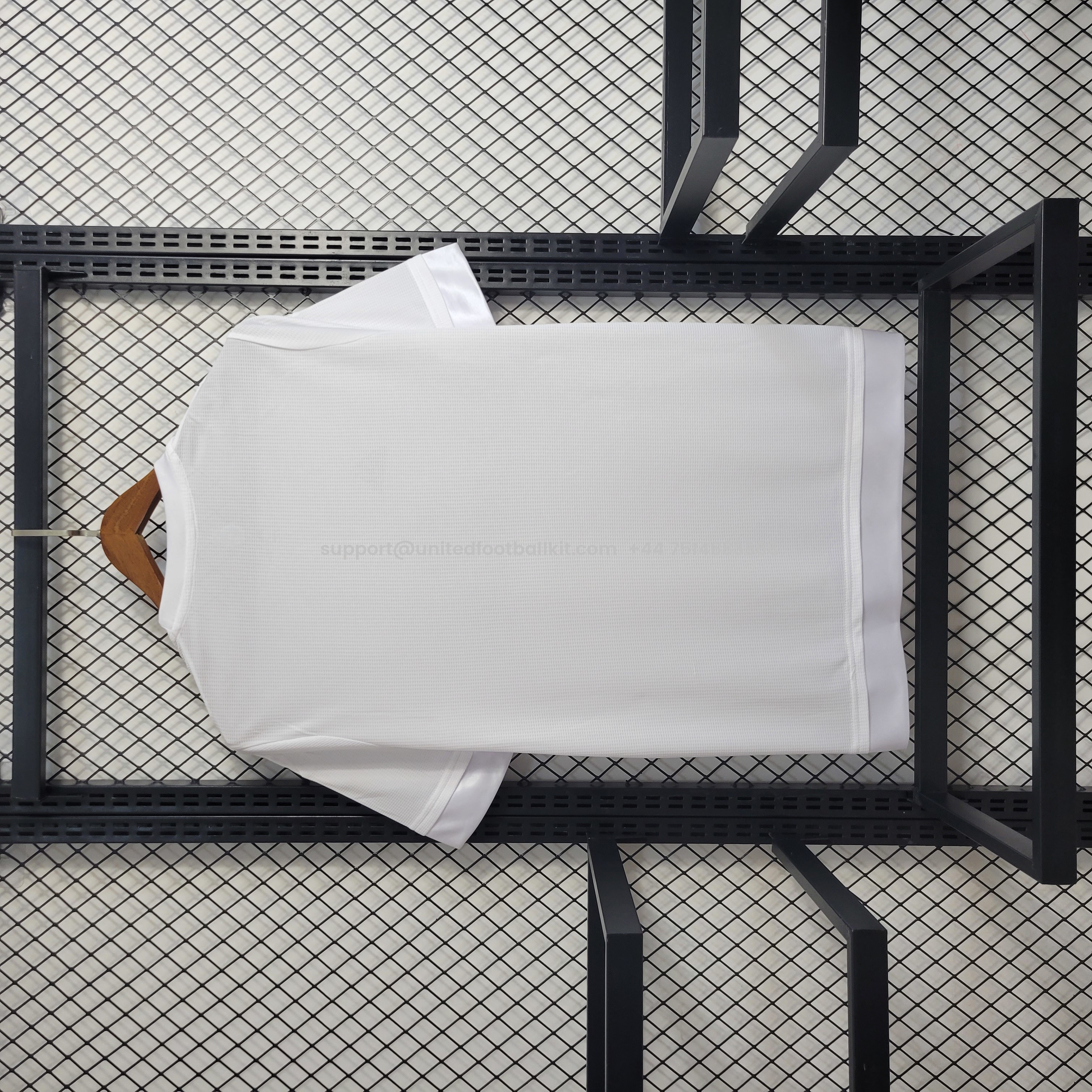 Unitedfootballkit.com | Retro Real Madrid 15-16 Home Stadium Jersey -Customize Name, Number and Patch | Worldwide Shipping