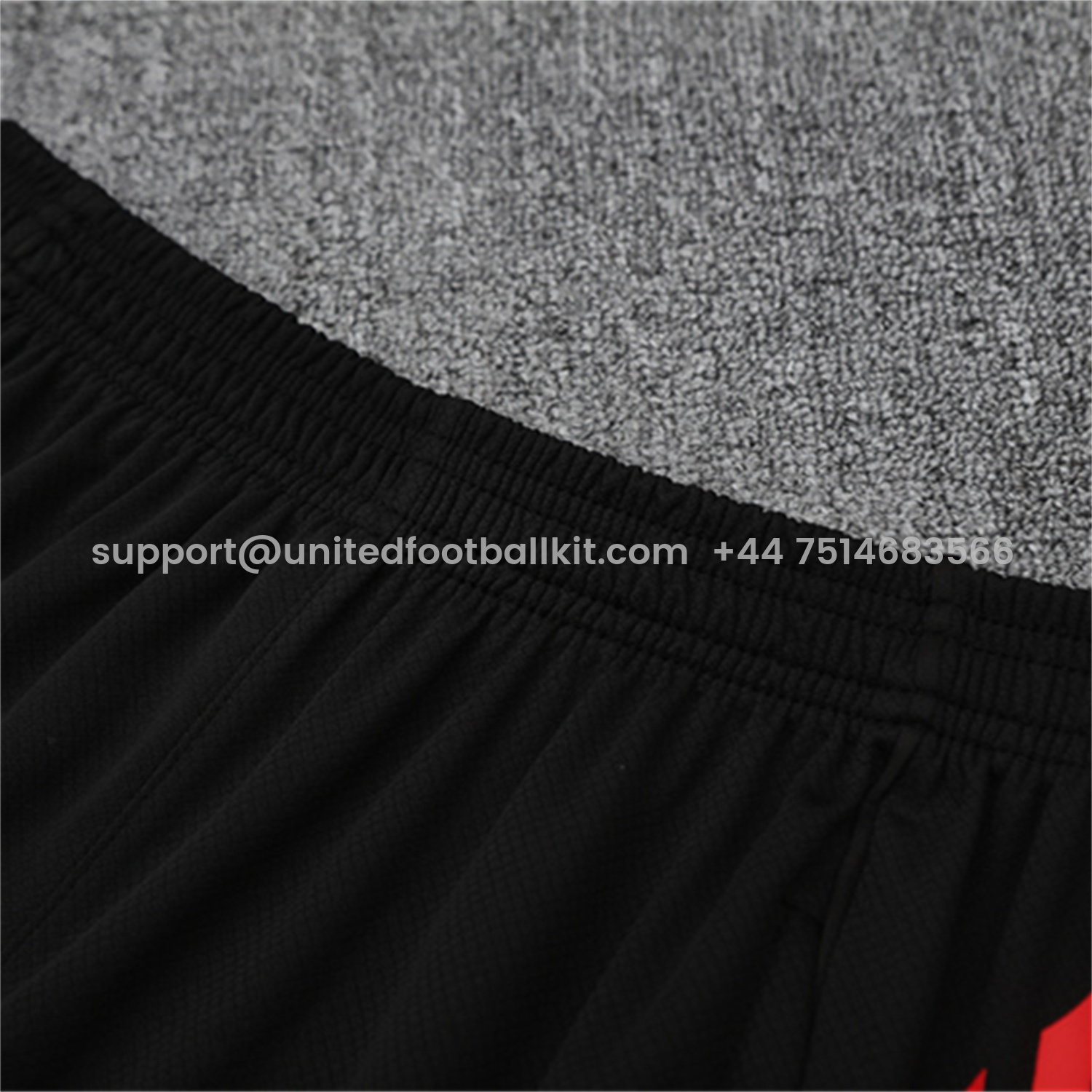 Unitedfootballkit.com | Bayern Munich 25-26 Short-Sleeve Training Set - Green Top & Black shorts -Customize Name, Number and Patch | Worldwide Shipping
