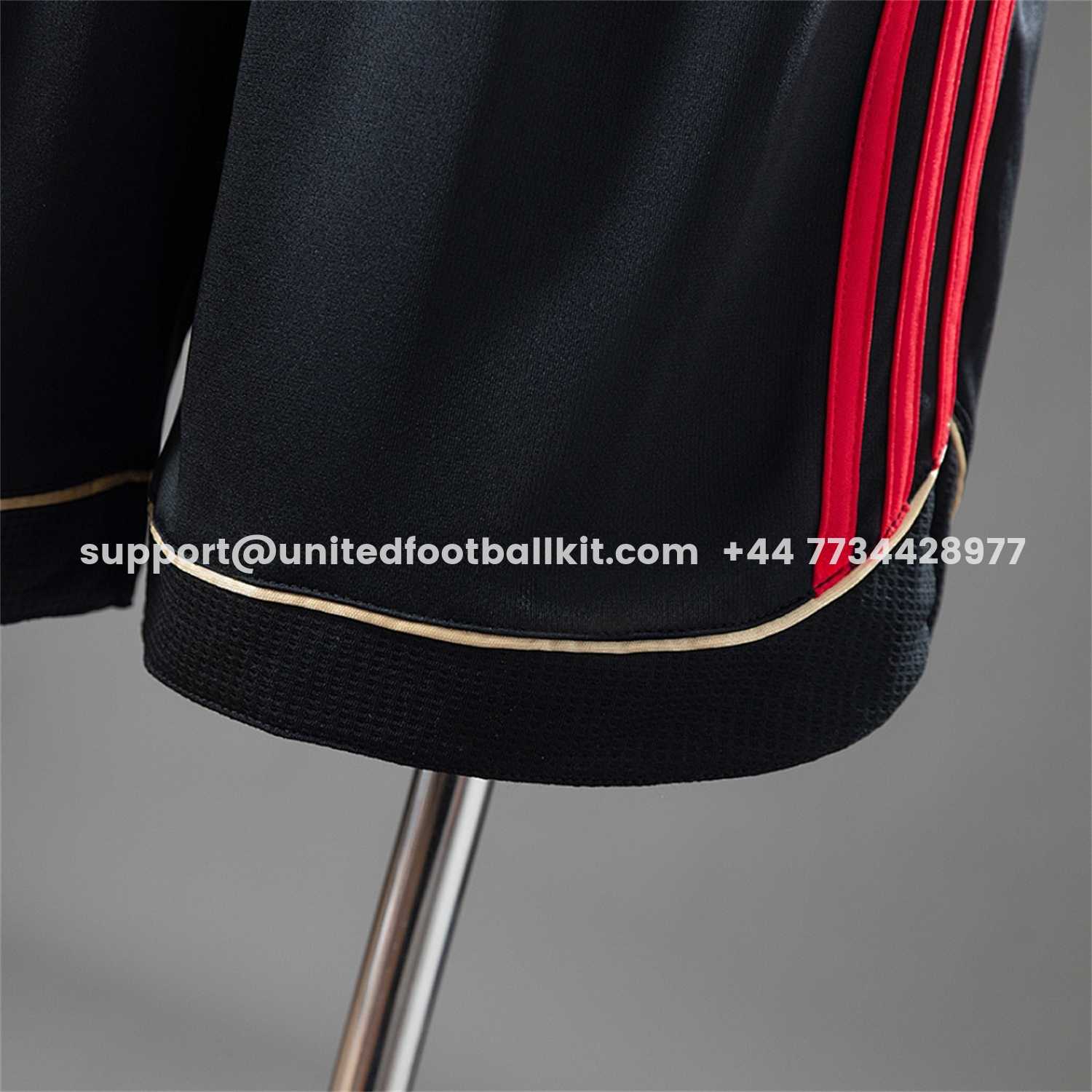 Unitedfootballkit.com | Retro AC Milan 2006-07 Home Shorts -Customize Name, Number and Patch | Worldwide Shipping