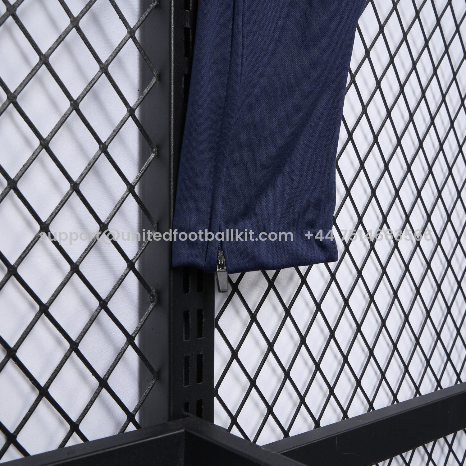 Unitedfootballkit.com | Italy 24-25 Navy Blue Training Pants - Player Version -Customize Name, Number and Patch | Worldwide Shipping