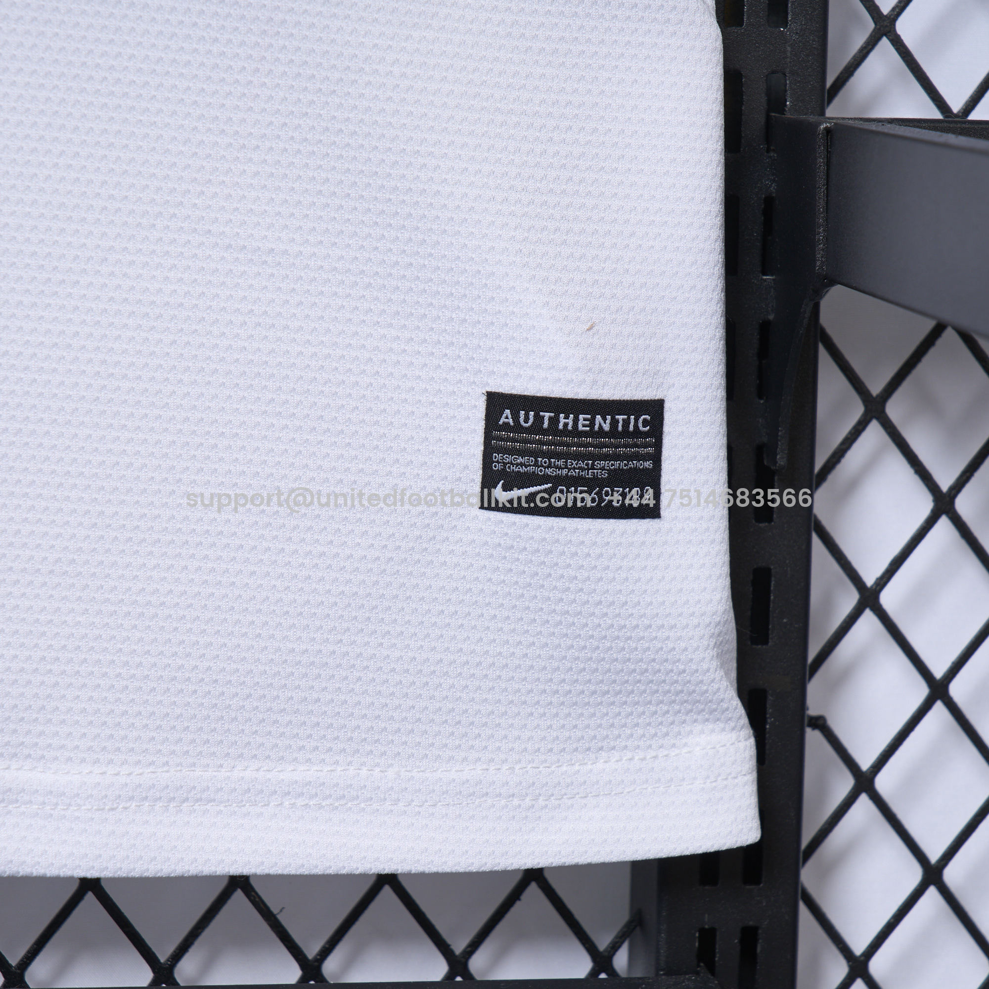 Unitedfootballkit.com | Retro Manchester United 13-14 Third Jersey -Customize Name, Number and Patch | Worldwide Shipping