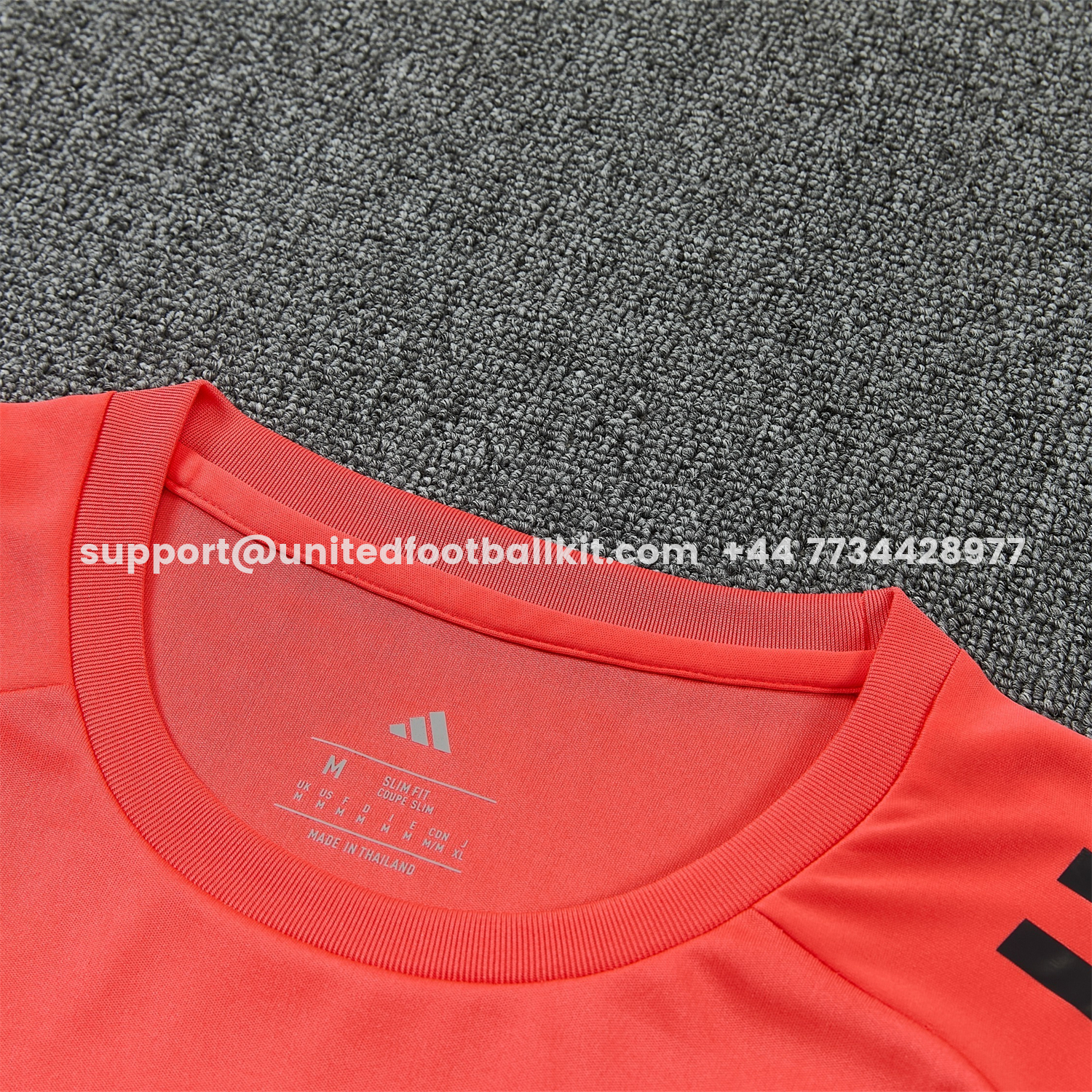Unitedfootballkit.com | Bayern Munich 25-26 Short-Sleeve Training Set - Coral With Black Accents Top & Black With Coral Accents Pants -Customize Name, Number and Patch | Worldwide Shipping