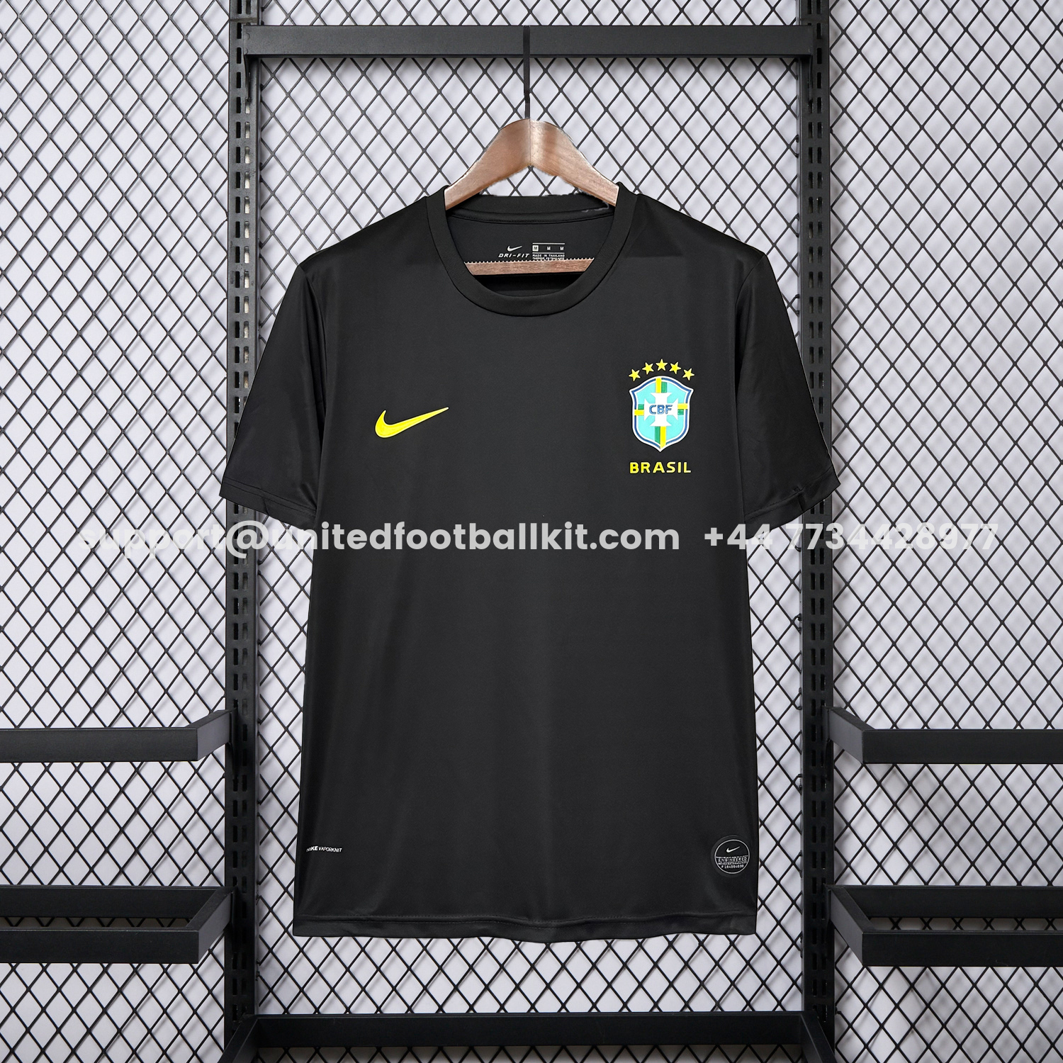 Unitedfootballkit.com | Brazil 2026 Pure Black Training Jersey - Fans Version -Customize Name, Number and Patch | Worldwide Shipping