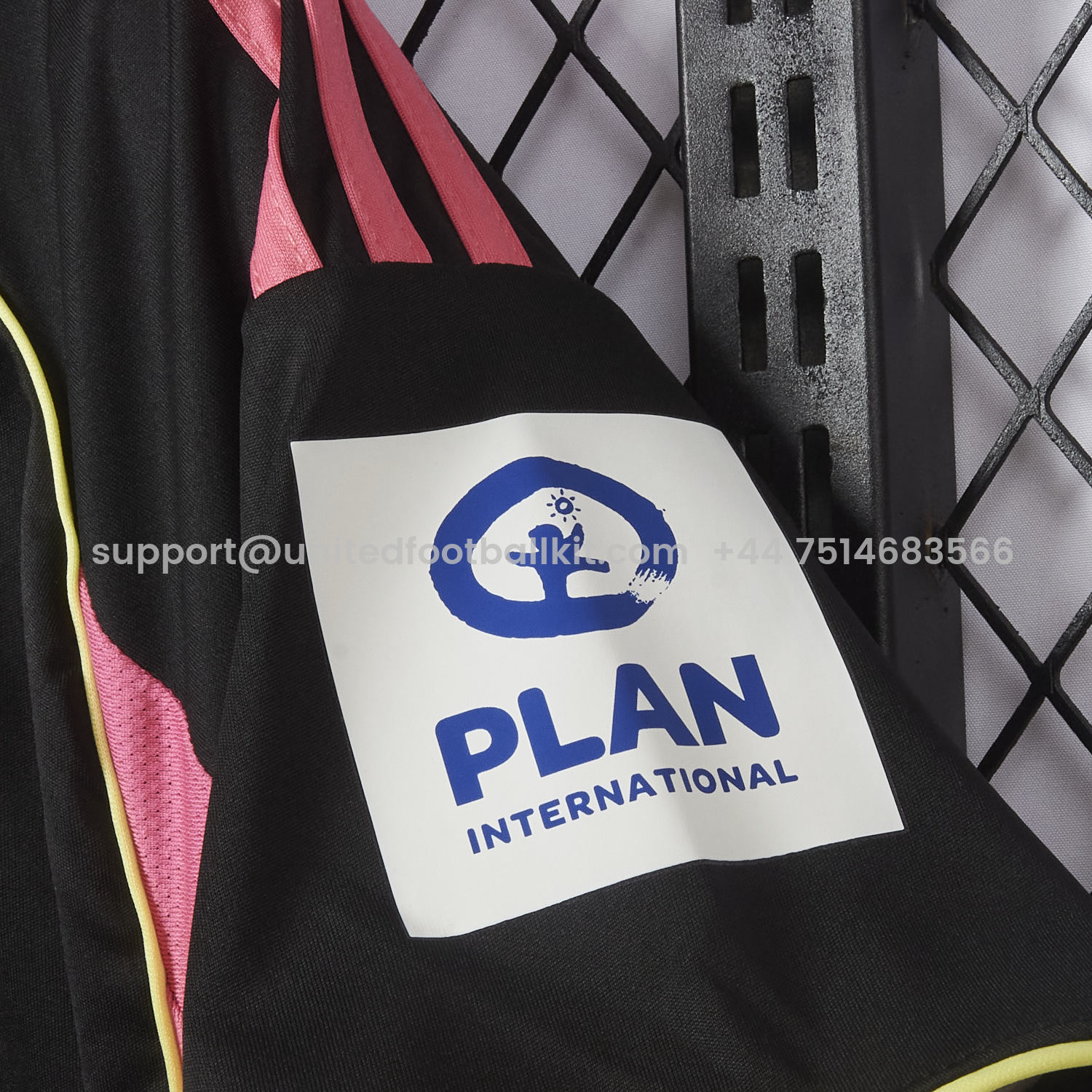 Unitedfootballkit.com | Hamburger SV 25-26 Third Jersey - Fans Version -Customize Name, Number and Patch | Worldwide Shipping