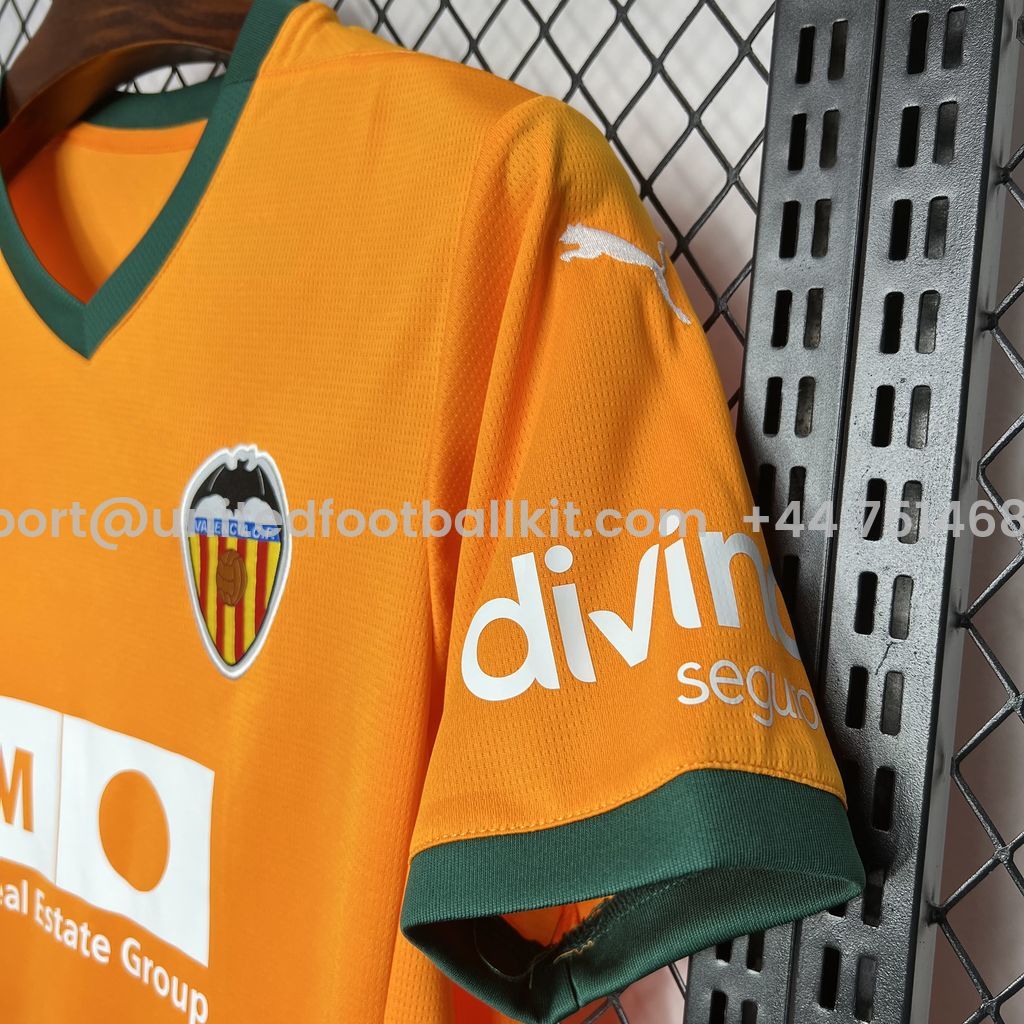 Unitedfootballkit.com | Valencia 24-25 Third Jersey - Fans Version -Customize Name, Number and Patch | Worldwide Shipping