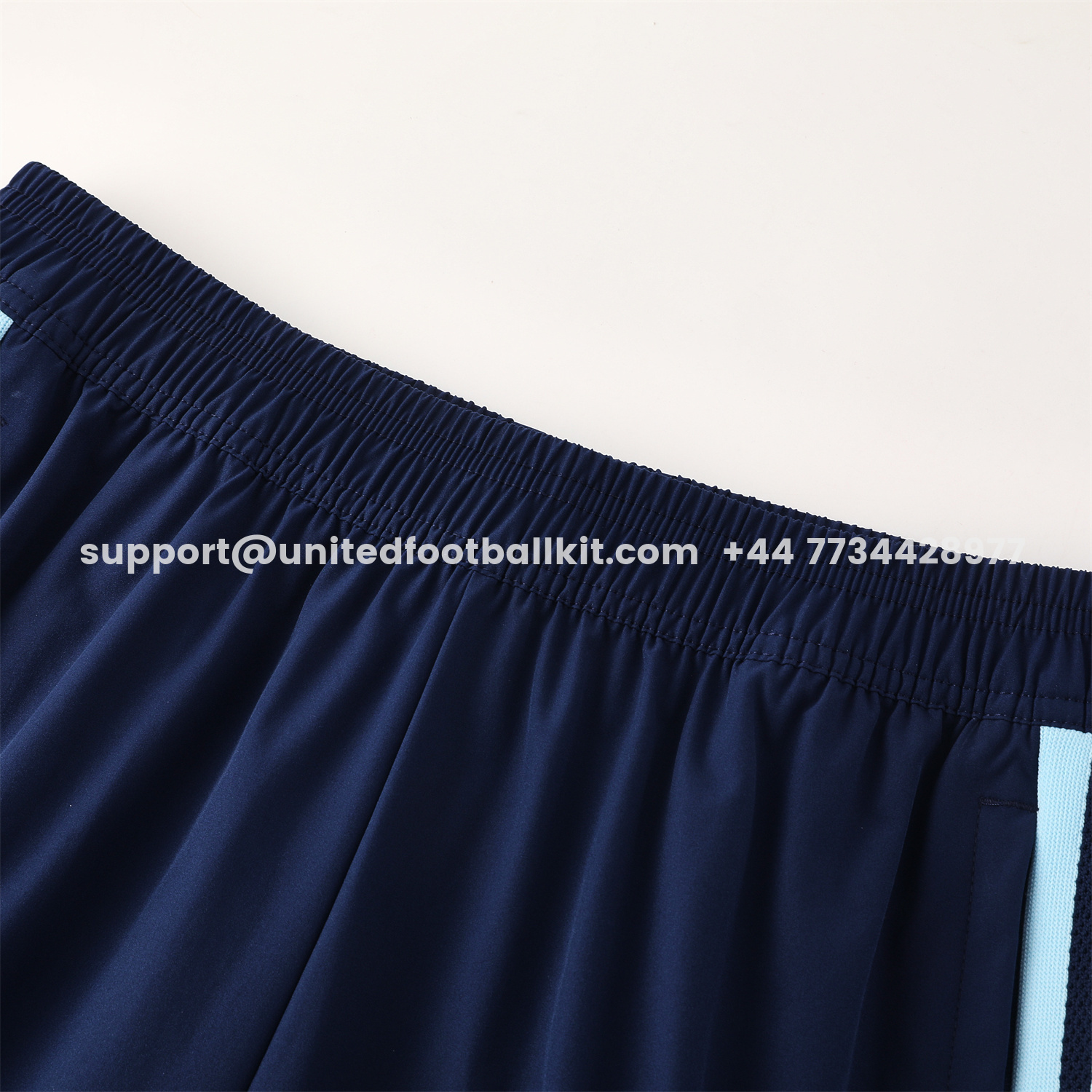 Unitedfootballkit.com | Argentina 2026 Hooded Windbreaker Training Set - Dark Blue Top & Pants -Customize Name, Number and Patch | Worldwide Shipping