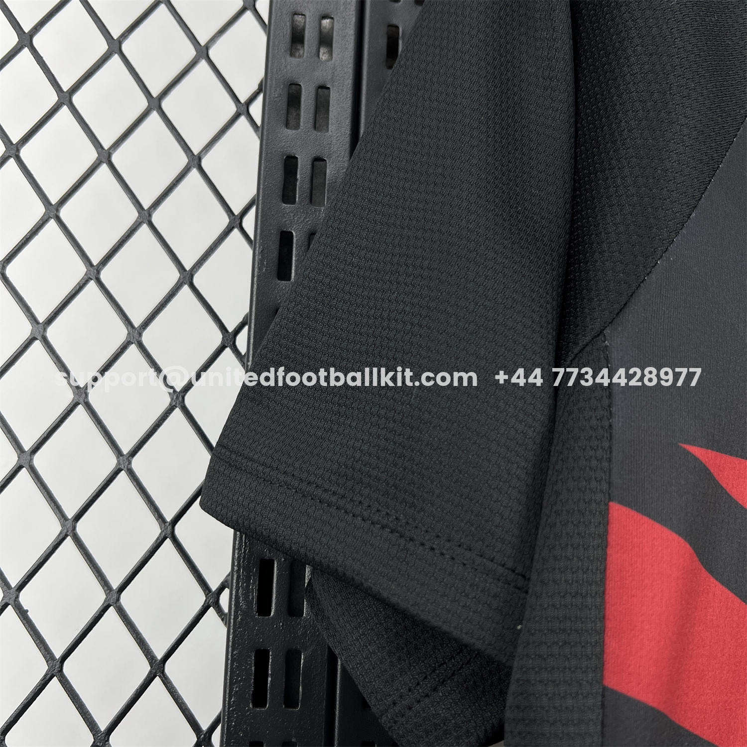 Unitedfootballkit.com | Flamengo 25-26 Red And Black Special Jersey - Fans Version -Customize Name, Number and Patch | Worldwide Shipping