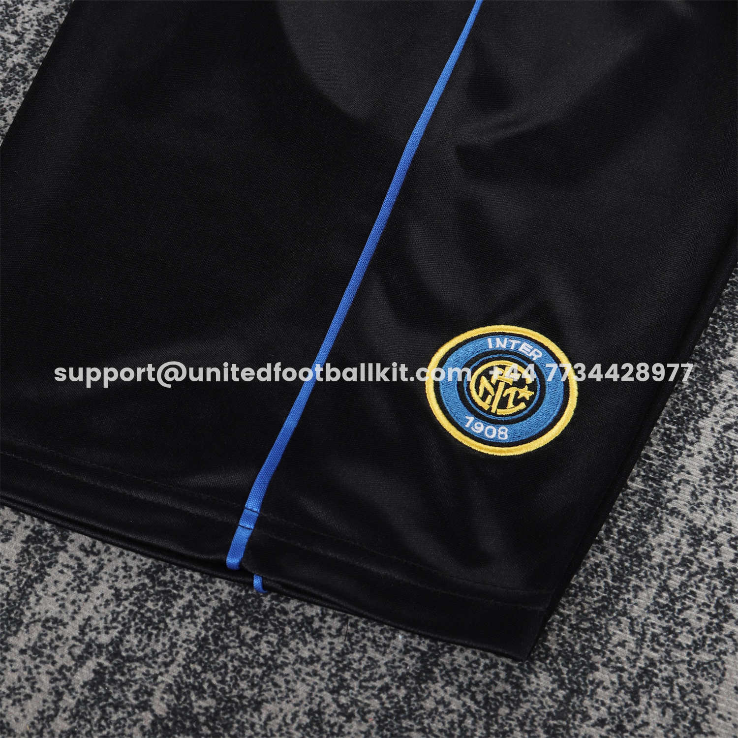 Unitedfootballkit.com | Retro Inter Milan 1999-00 Home Kids Kit -Customize Name, Number and Patch | Worldwide Shipping