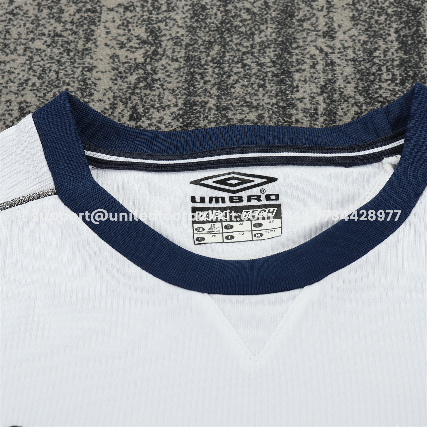 Unitedfootballkit.com | Retro Manchester United 2003-05 Away Kids Kit -Customize Name, Number and Patch | Worldwide Shipping