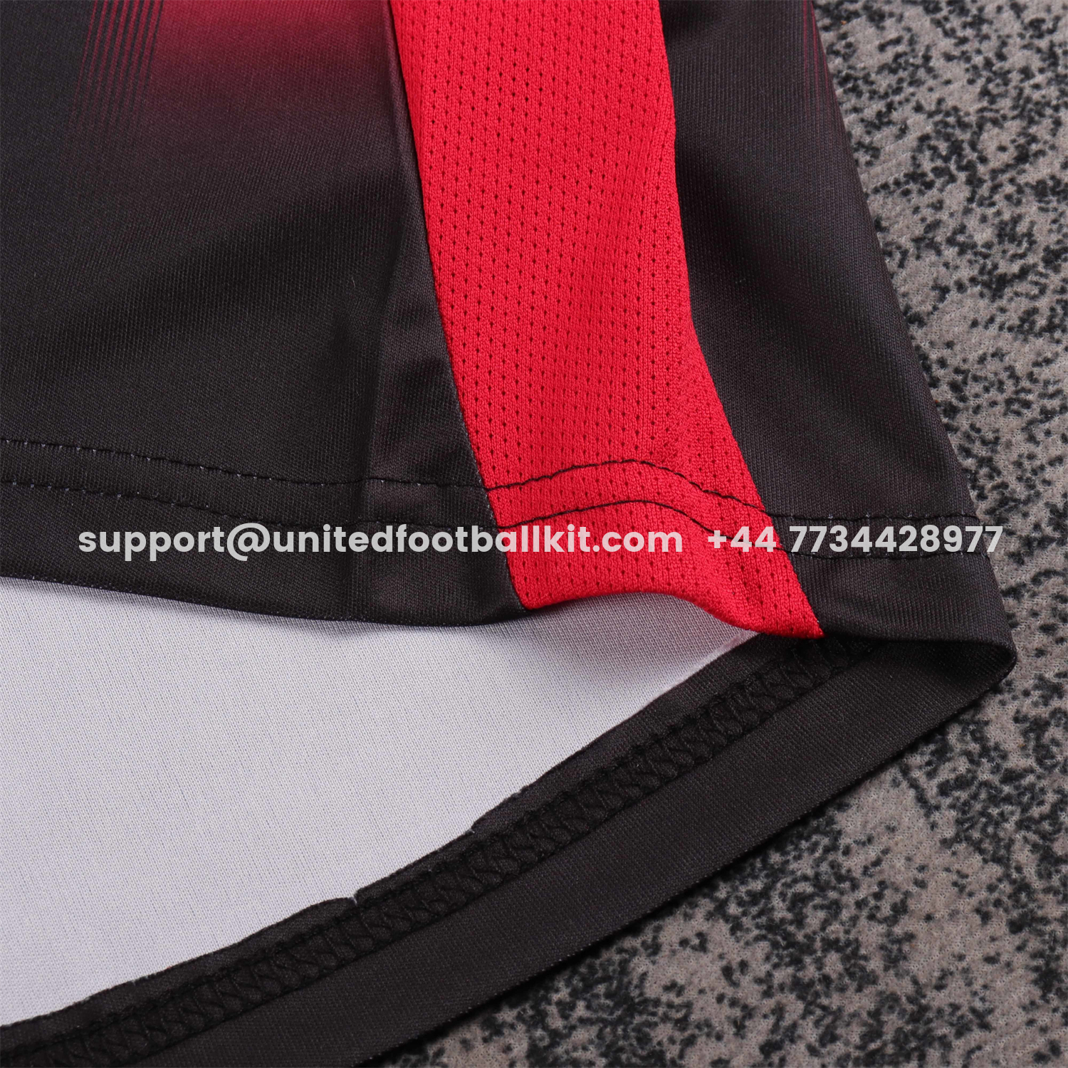 Unitedfootballkit.com | Retro AC Milan 2004-05 Home Kids Kit -Customize Name, Number and Patch | Worldwide Shipping