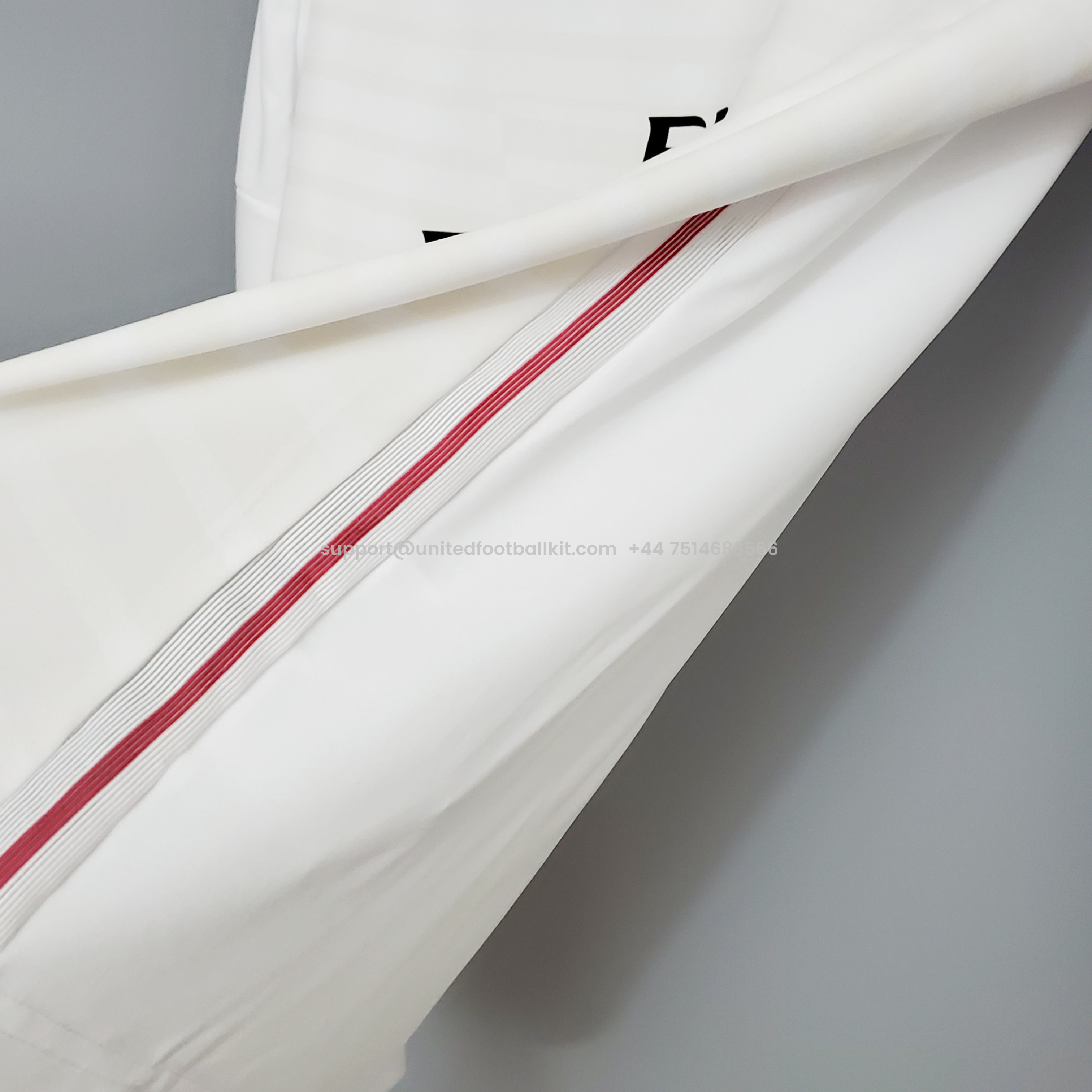 Unitedfootballkit.com | Retro Real Madrid 14-15 Home Stadium Long Sleeve Jersey -Customize Name, Number and Patch | Worldwide Shipping