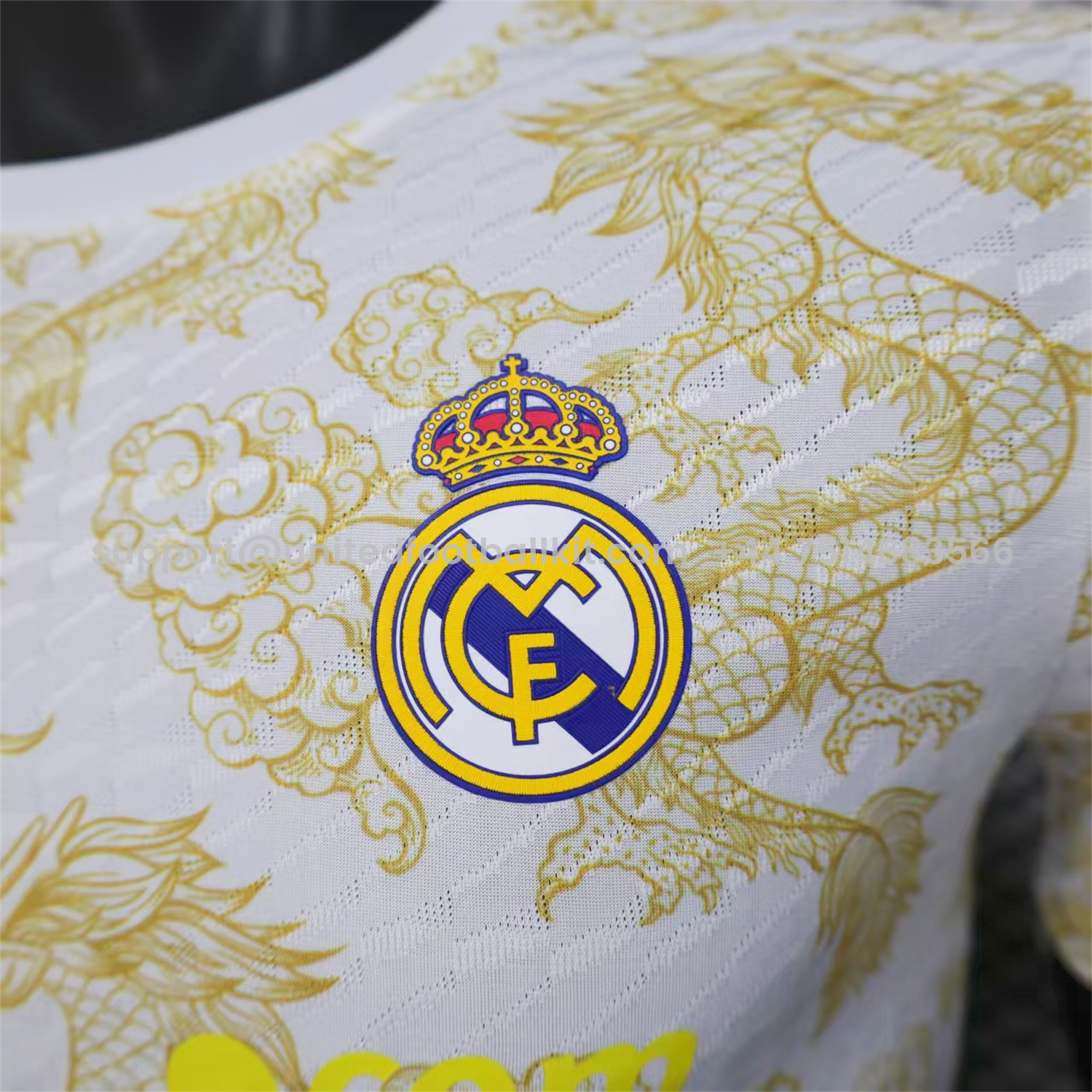 Unitedfootballkit.com | Real Madrid 25-26 Two Generations of Ronaldo White Jersey - Player Version -Customize Name, Number and Patch | Worldwide Shipping