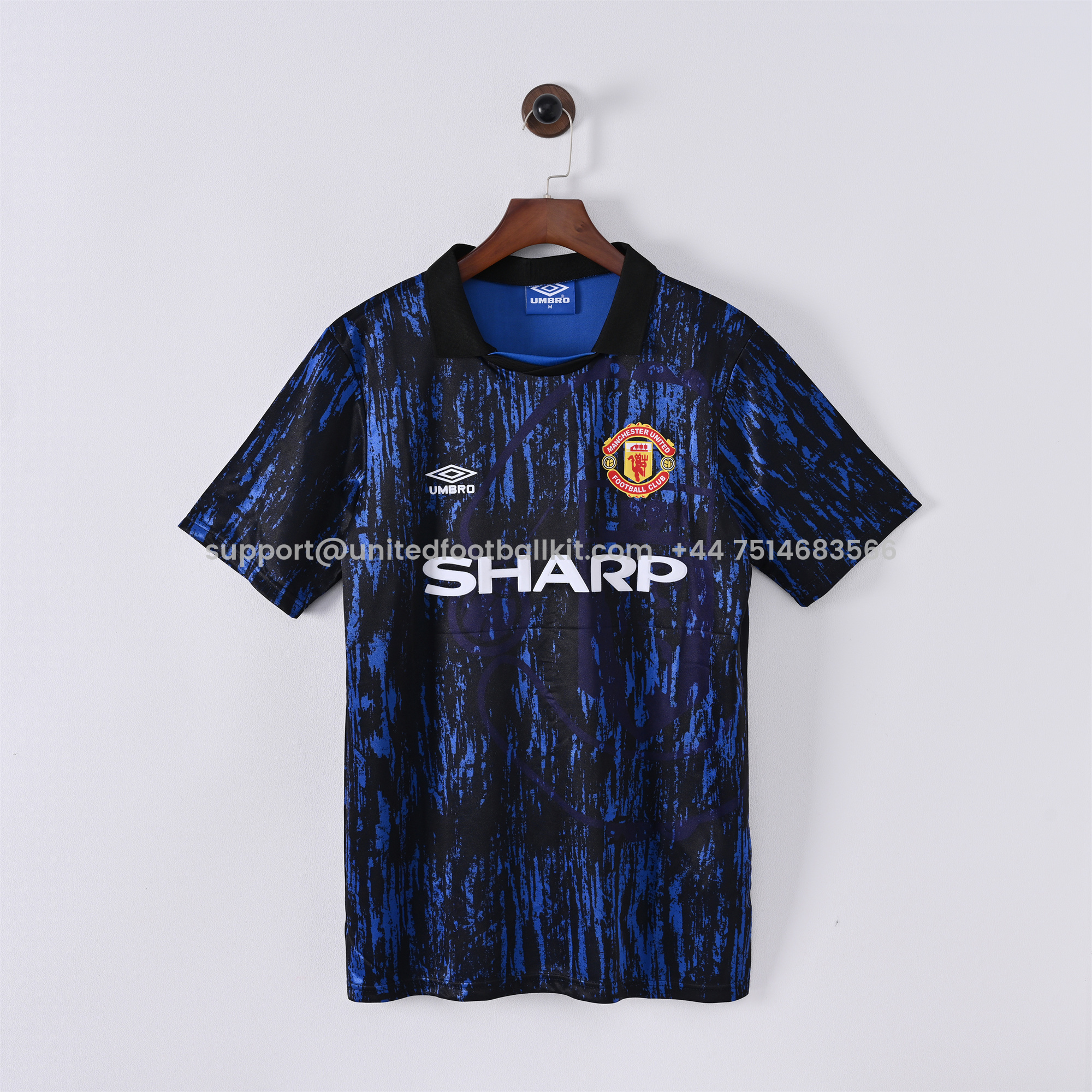Unitedfootballkit.com | Retro Manchester United 92-94 Away Jersey -Customize Name, Number and Patch | Worldwide Shipping