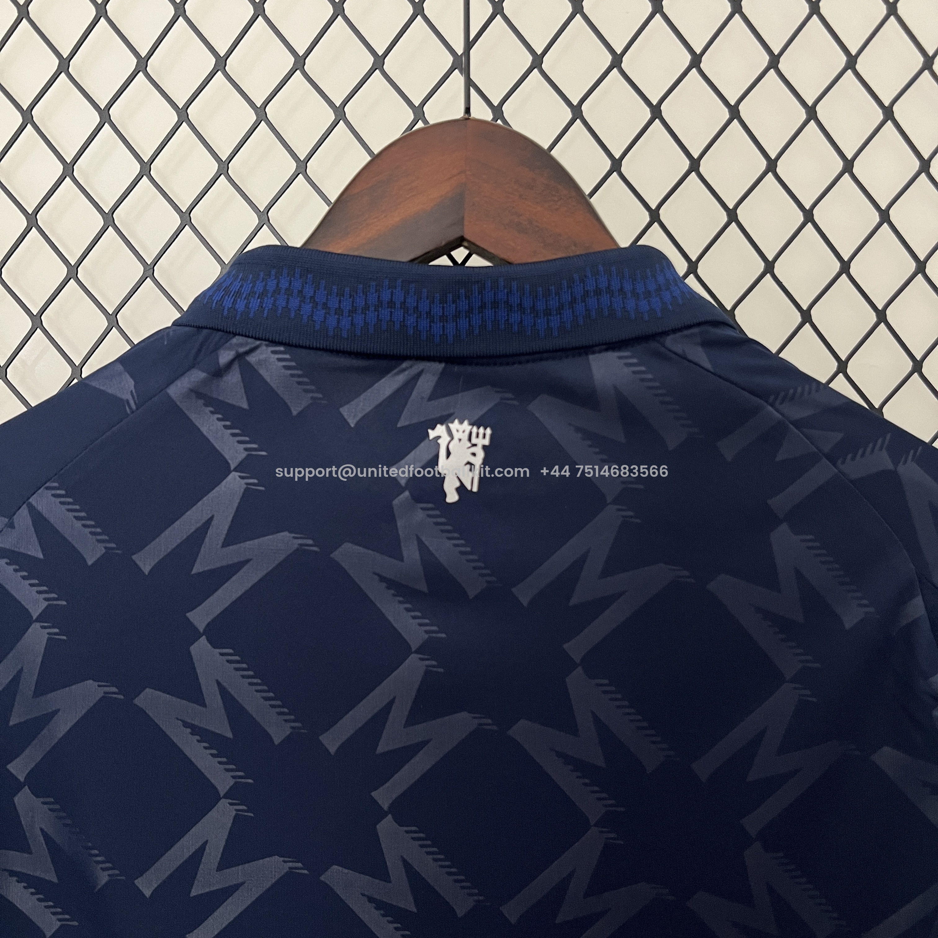 Unitedfootballkit.com | Manchester United 24-25 Away Jersey - Fans Version -Customize Name, Number and Patch | Worldwide Shipping