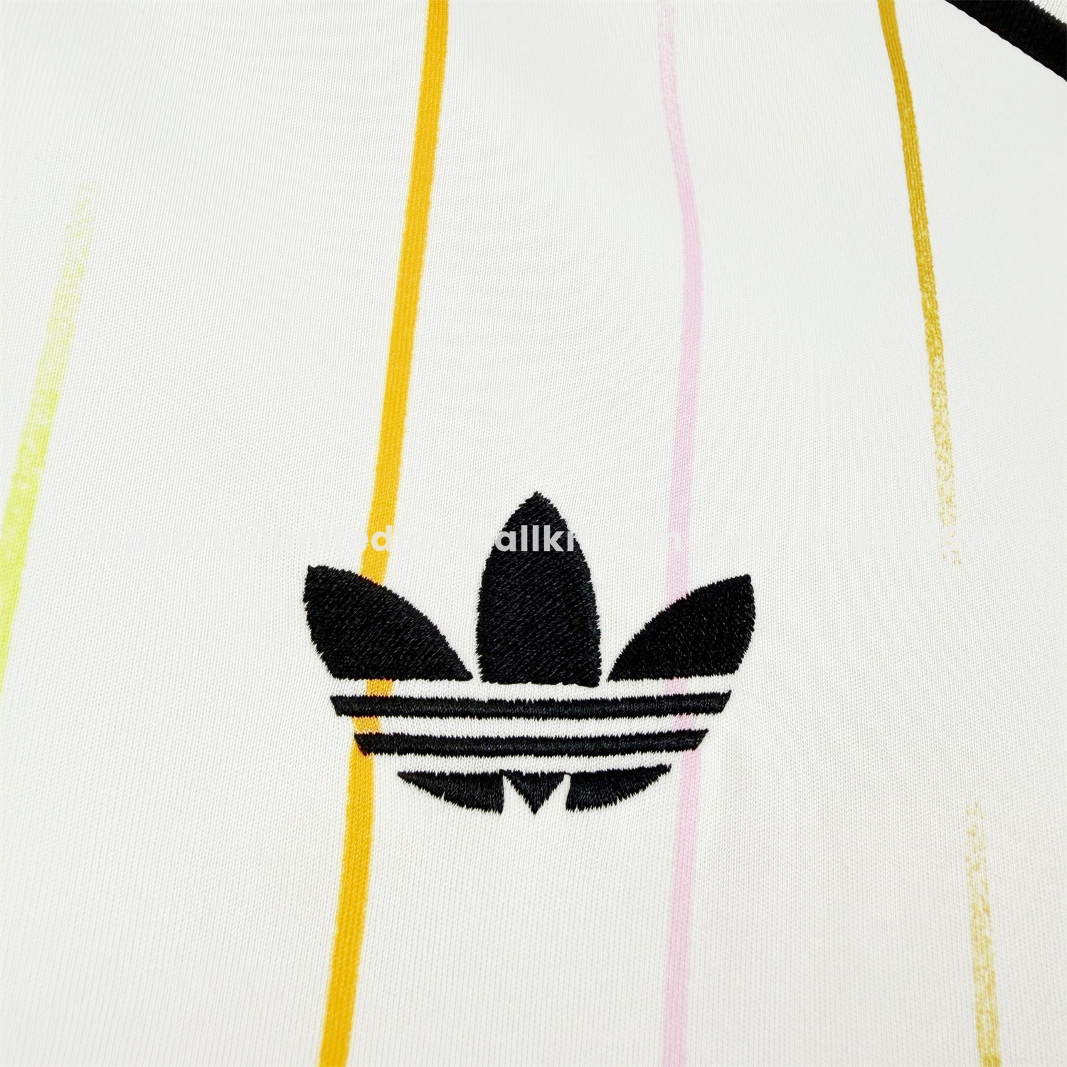 Unitedfootballkit.com | Japan 2026 Away Long Sleeves Jersey - Fans Version -Customize Name, Number and Patch | Worldwide Shipping