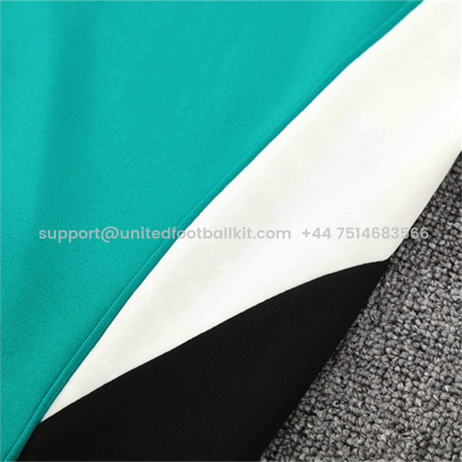 Unitedfootballkit.com | Liver.pool 25-26 Long Sleeve Training Set - Green Top & Black Pants -Customize Name, Number and Patch | Worldwide Shipping