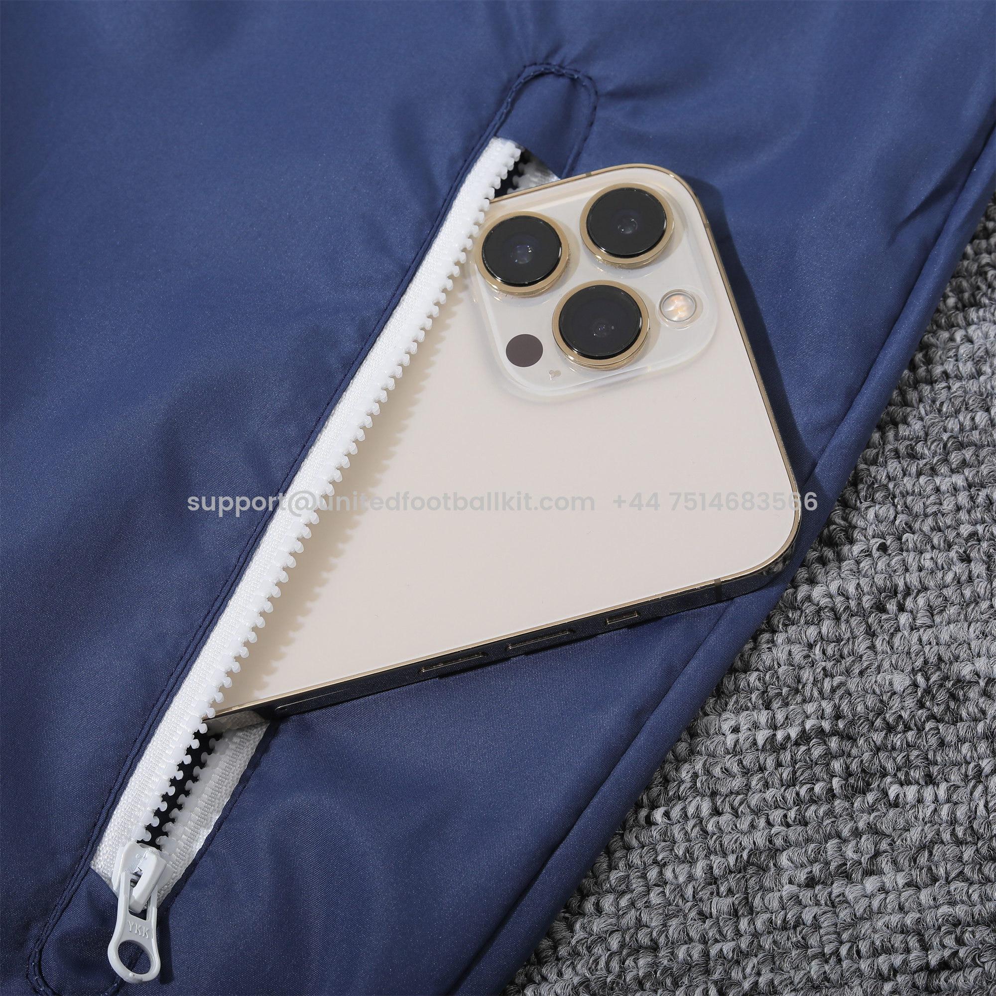 Unitedfootballkit.com | Real Madrid 24-25 White Hooded Windbreaker - Player Version -Customize Name, Number and Patch | Worldwide Shipping