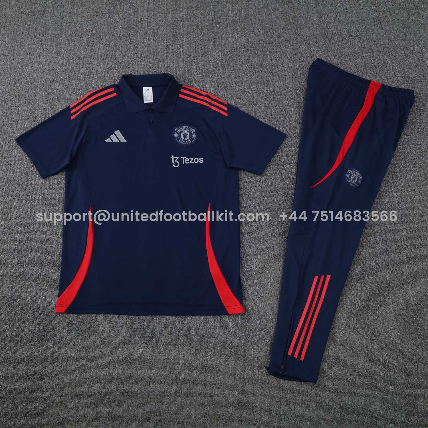 Unitedfootballkit.com | Manchester United 25-26 POLO Short-Sleeve Training Set - Deep Blue Top and Pants with Red Stripes -Customize Name, Number and Patch | Worldwide Shipping