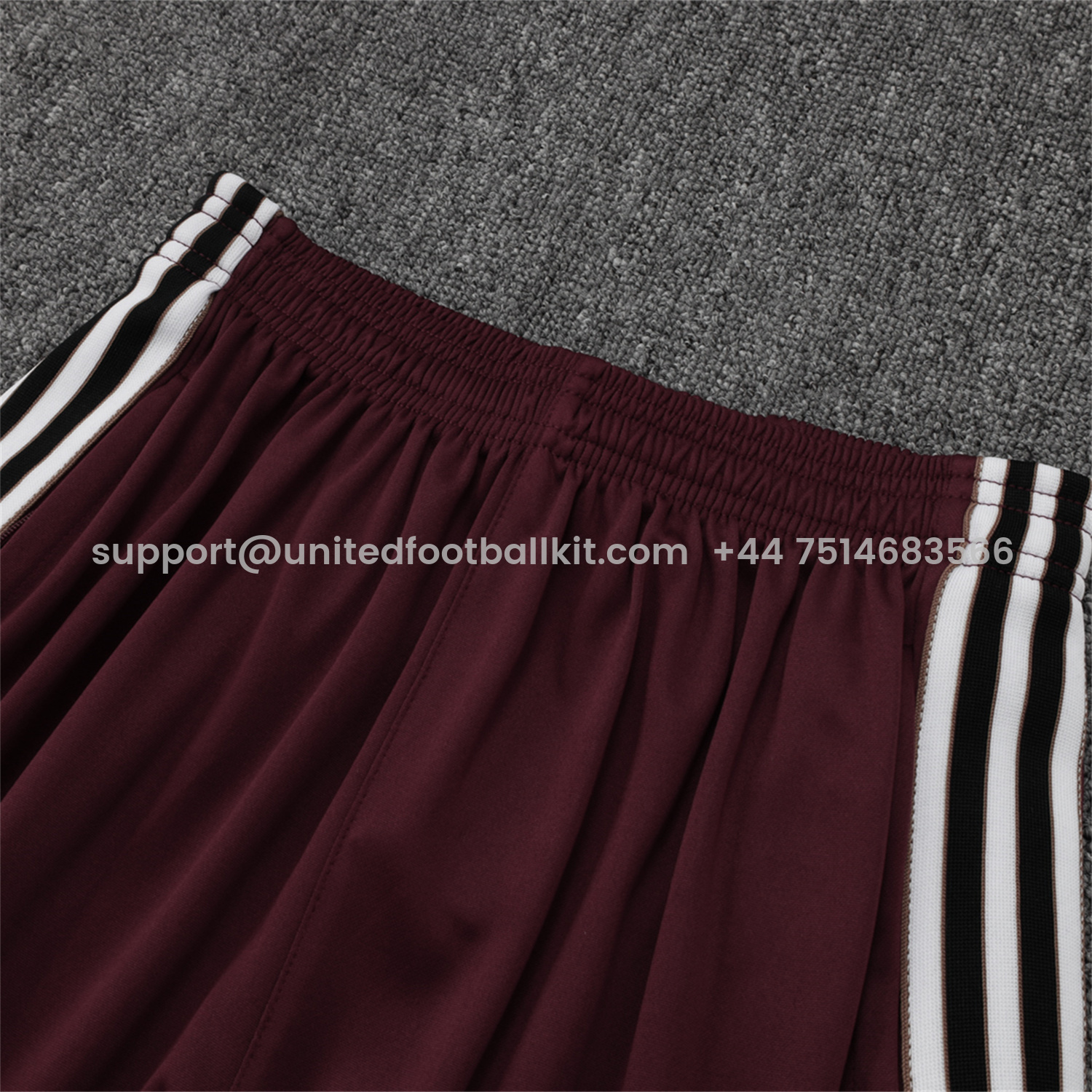 Unitedfootballkit.com | Ajax 25-26 Throwback Trefoil Short-Sleeve Training Set - Deep Red -Customize Name, Number and Patch | Worldwide Shipping