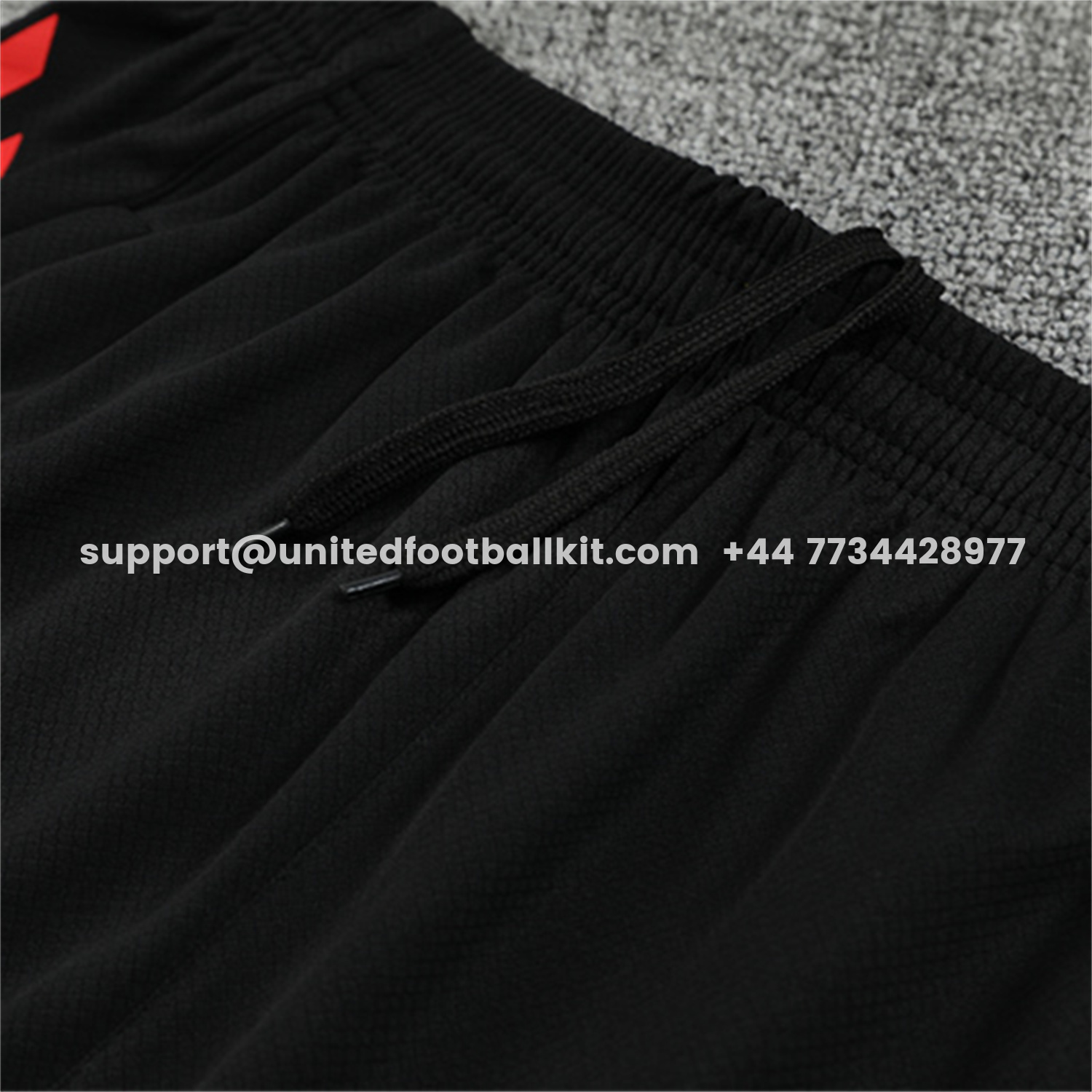 Unitedfootballkit.com | Liver.pool 25-26 Short-Sleeve Training Set - Red Top & Black Shorts -Customize Name, Number and Patch | Worldwide Shipping