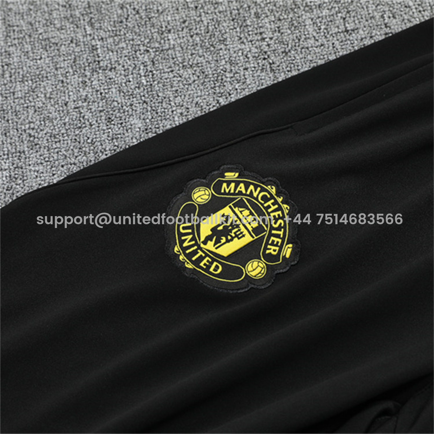 Unitedfootballkit.com | Manchester United 25-26 Long Sleeves Training Set - Black Top & Black Pants -Customize Name, Number and Patch | Worldwide Shipping