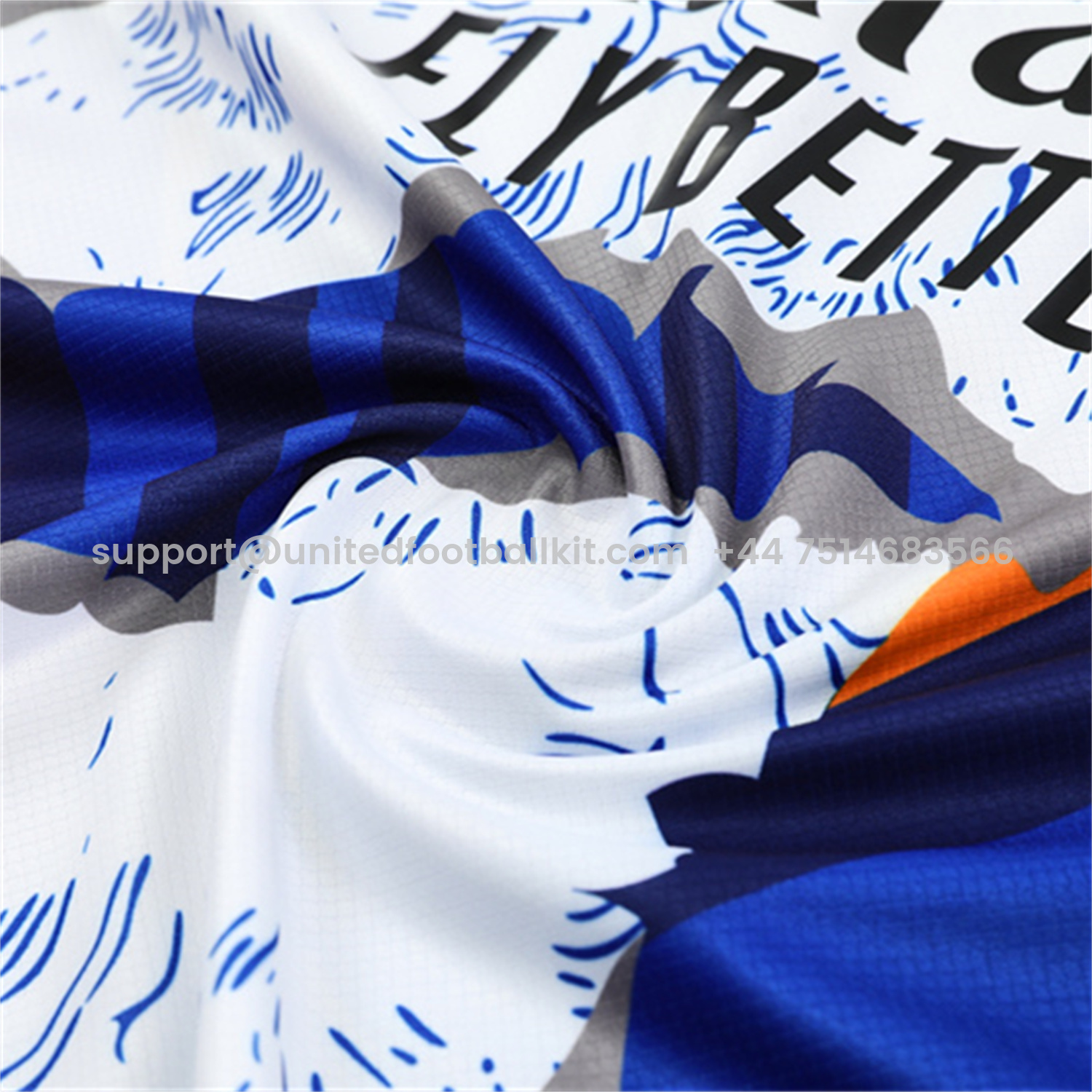 Unitedfootballkit.com | Real Madrid 25-26 Short-Sleeve Training Set - CamouflageTop & Black Shorts -Customize Name, Number and Patch | Worldwide Shipping