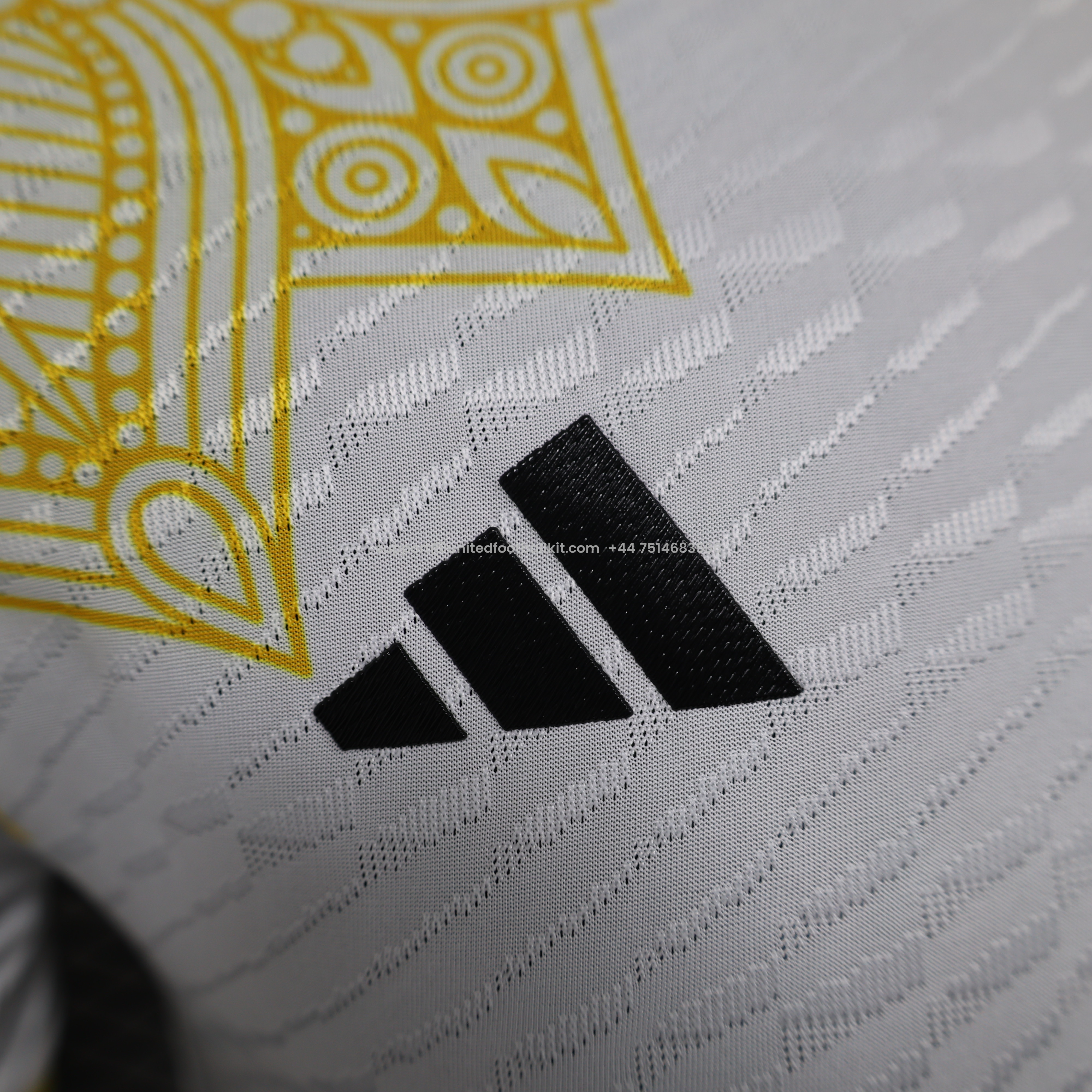 Unitedfootballkit.com | Real Madrid 24-25 Black Snake Special Edition White Jersey - Player Version -Customize Name, Number and Patch | Worldwide Shipping